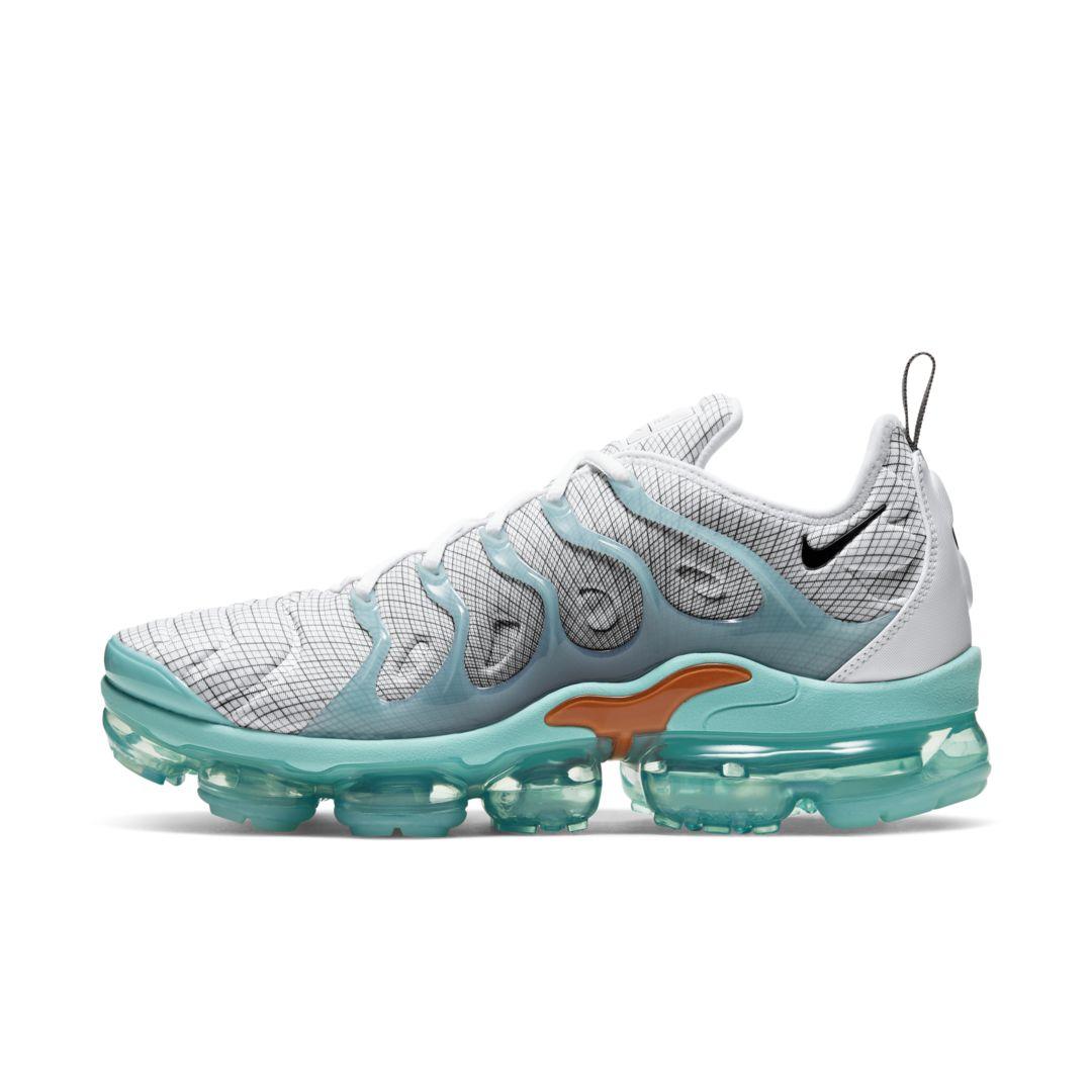 nike vapormax white and green