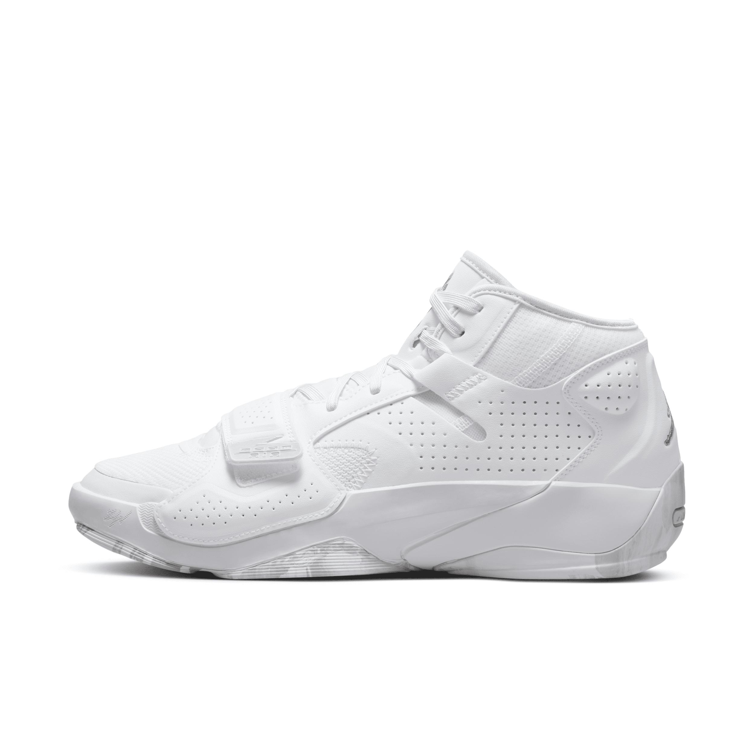 all white nike basketball shoes
