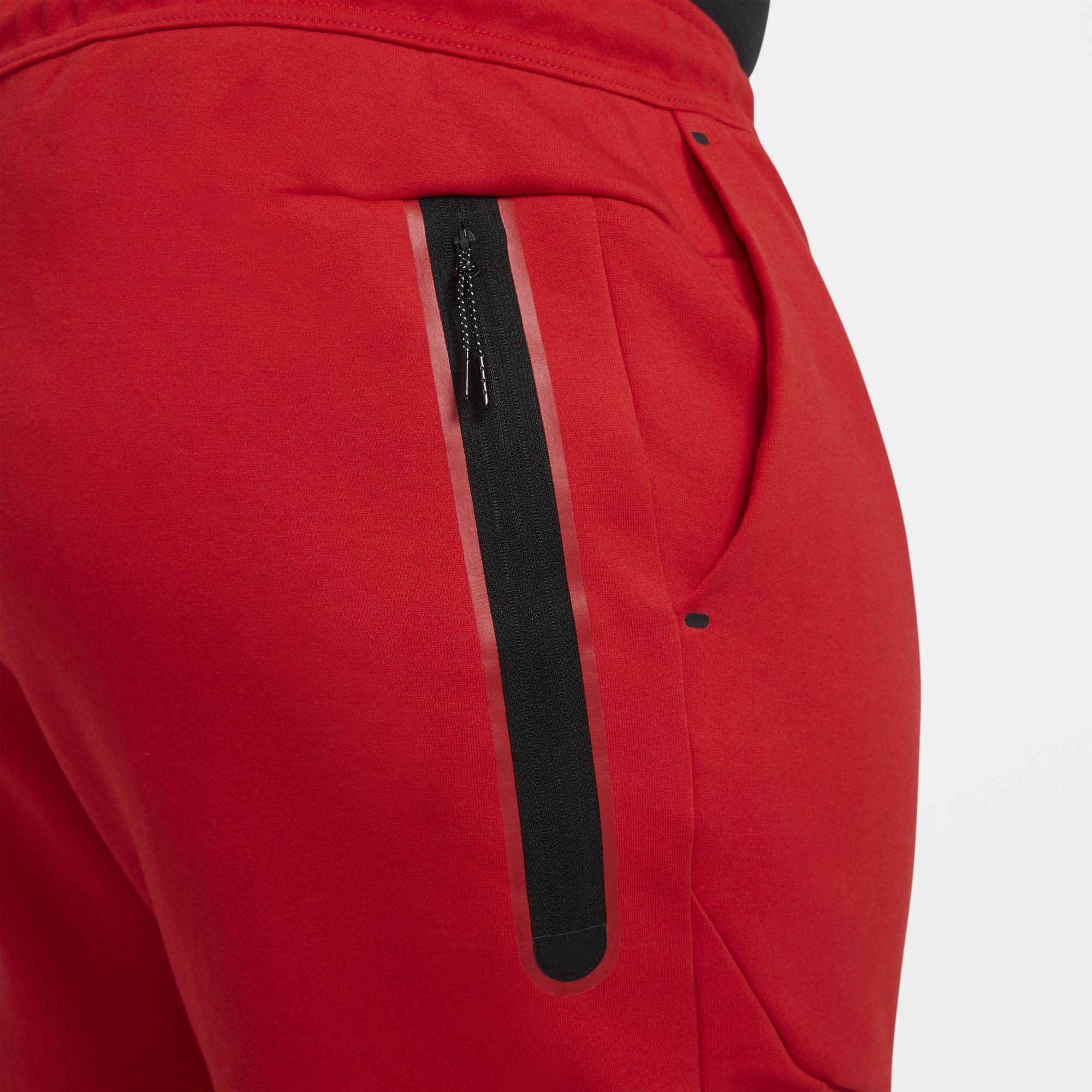 nike red jogger