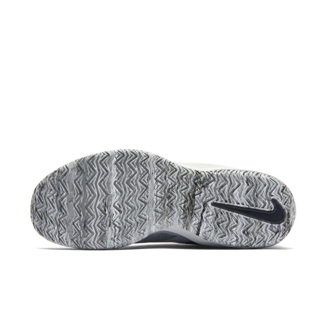 Nike Air Max Infuriate Iii Low Basketball Shoe in Gray for Men | Lyst
