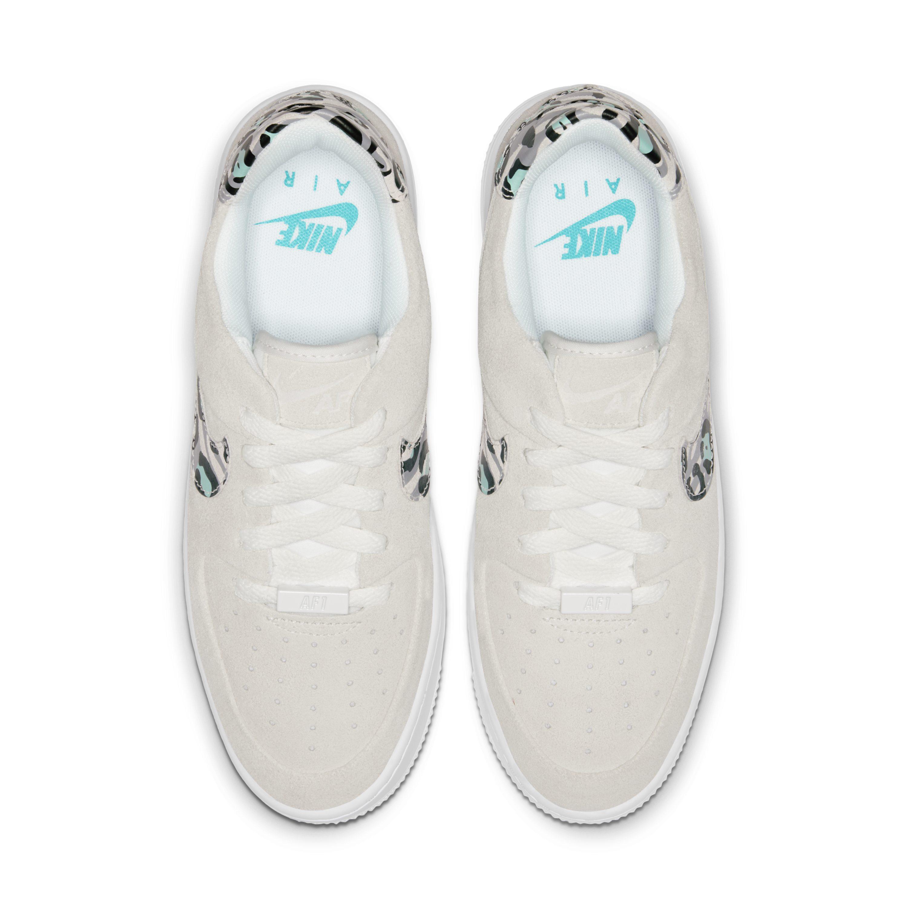 nike air force 1 sage low animal