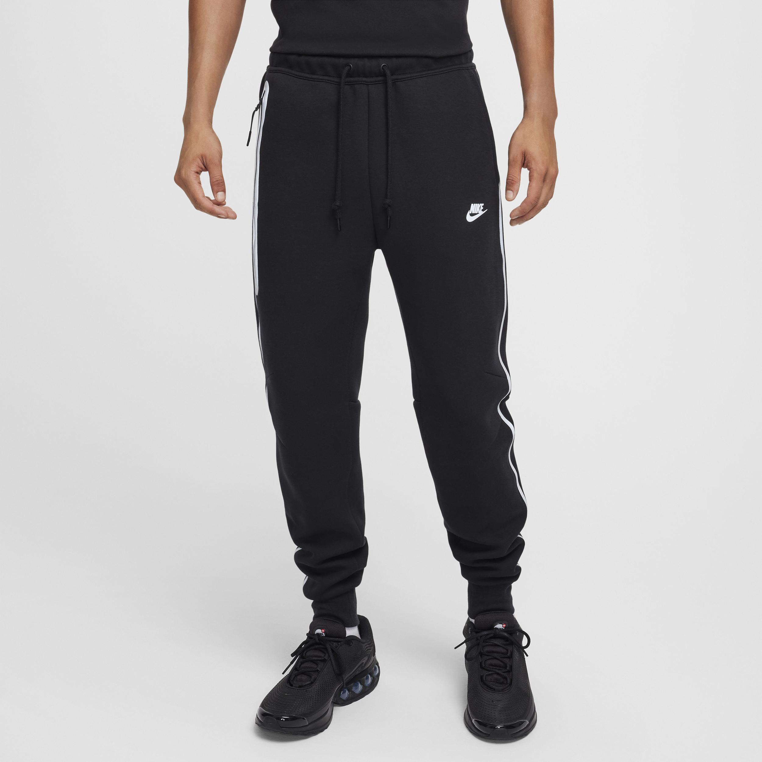 Nike Tech Fleece Black Pants / Joggers main image 1