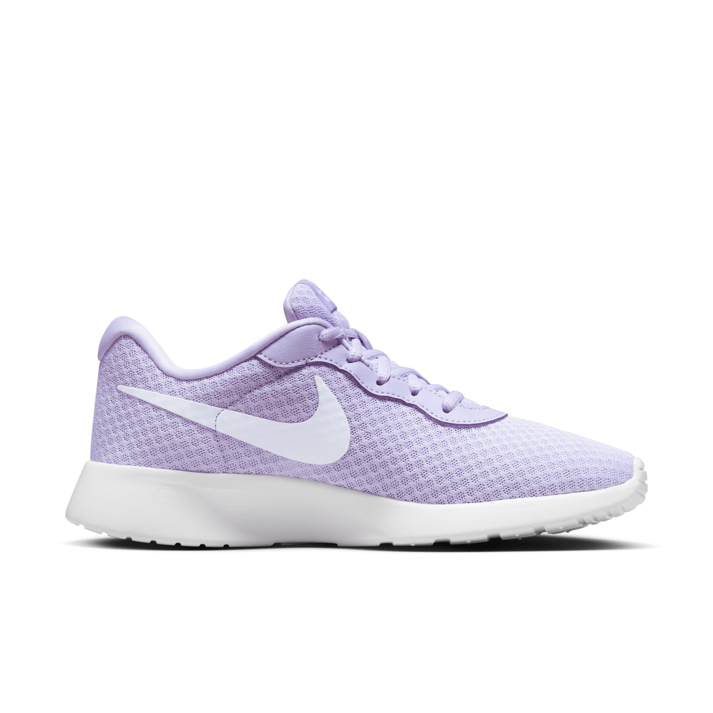 Nike tanjun womens mauve best sale