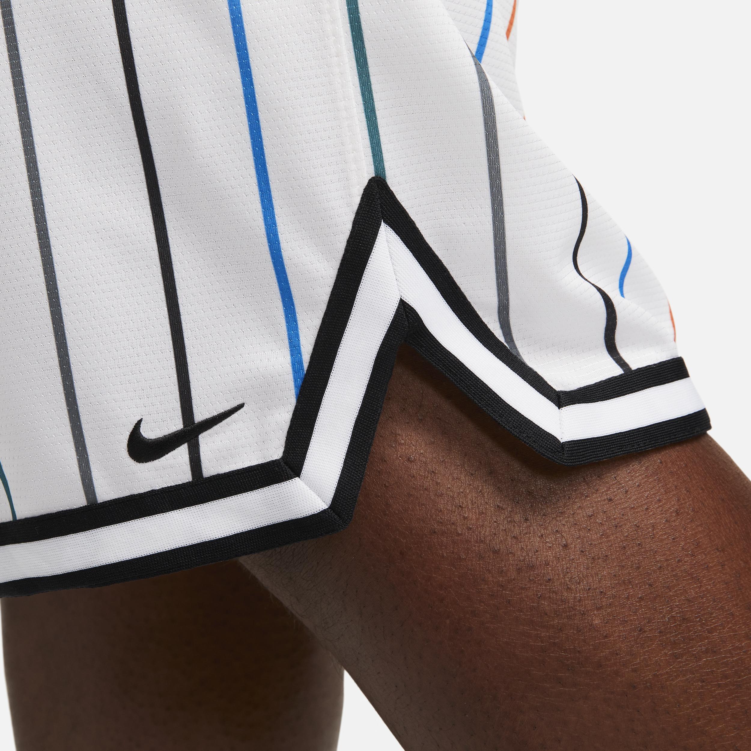 Nike Dri-FIT DNA Men's 25cm (approx.) Basketball Shorts. Nike ID
