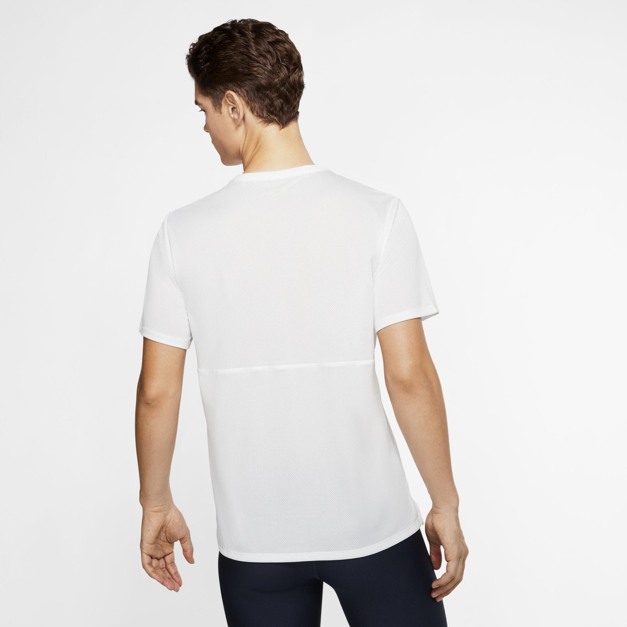 nike breathe men's running top