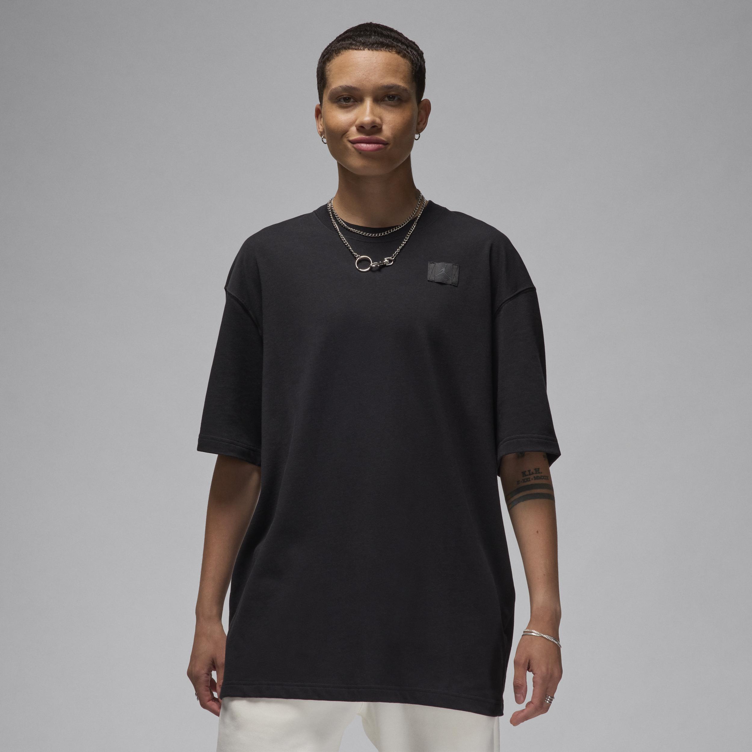 Oversized t shirt nike sale
