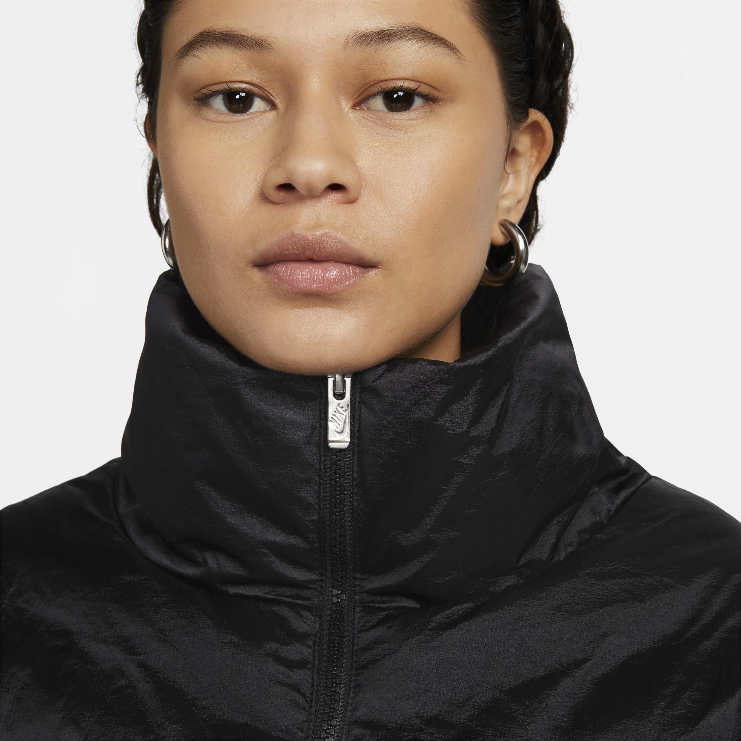 Nike Sportswear Therma-fit City Series Synthetic-fill Shine Jacket In  Black, | Lyst