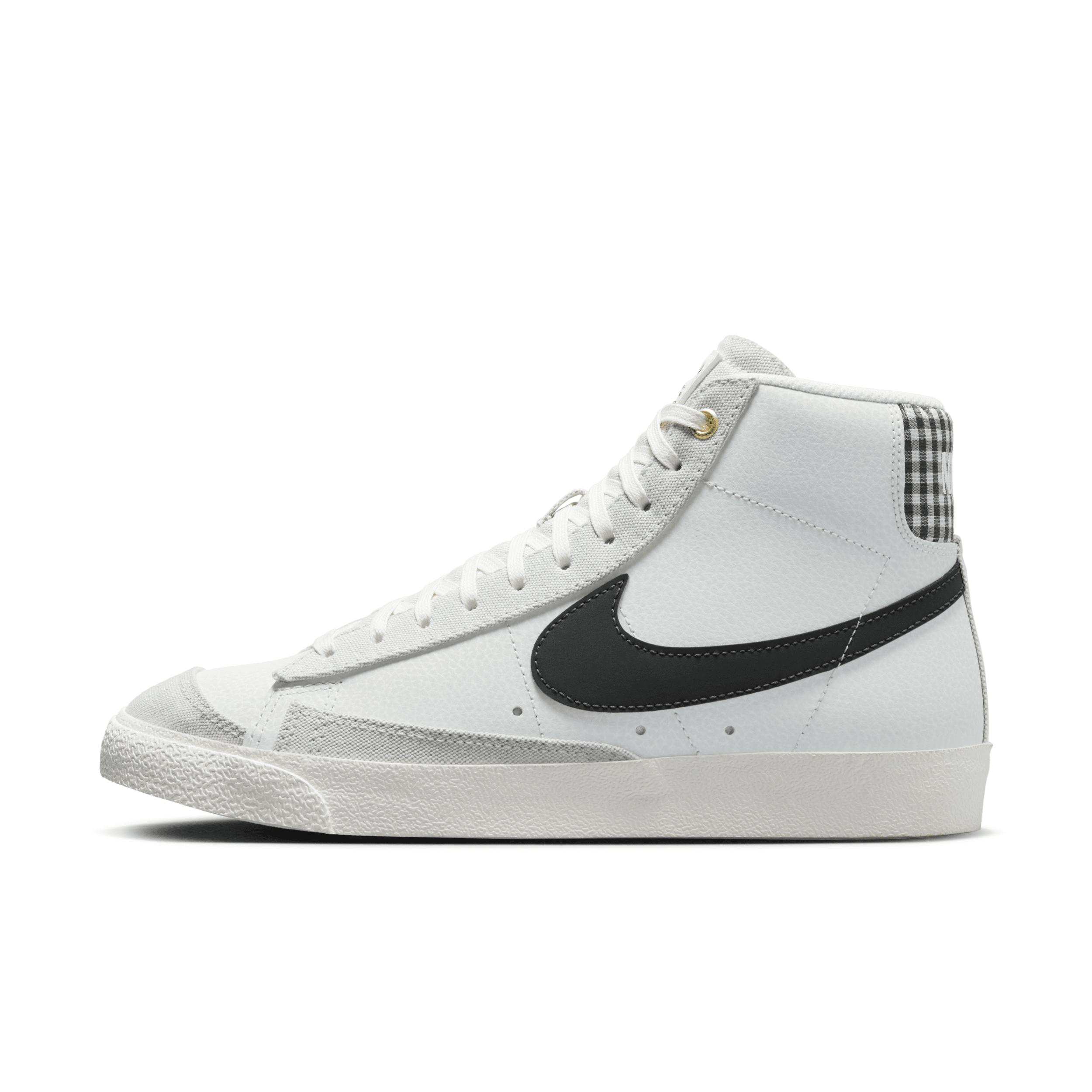Nike Blazer Mid '77 Vintage Shoes In Grey, in White for Men | Lyst