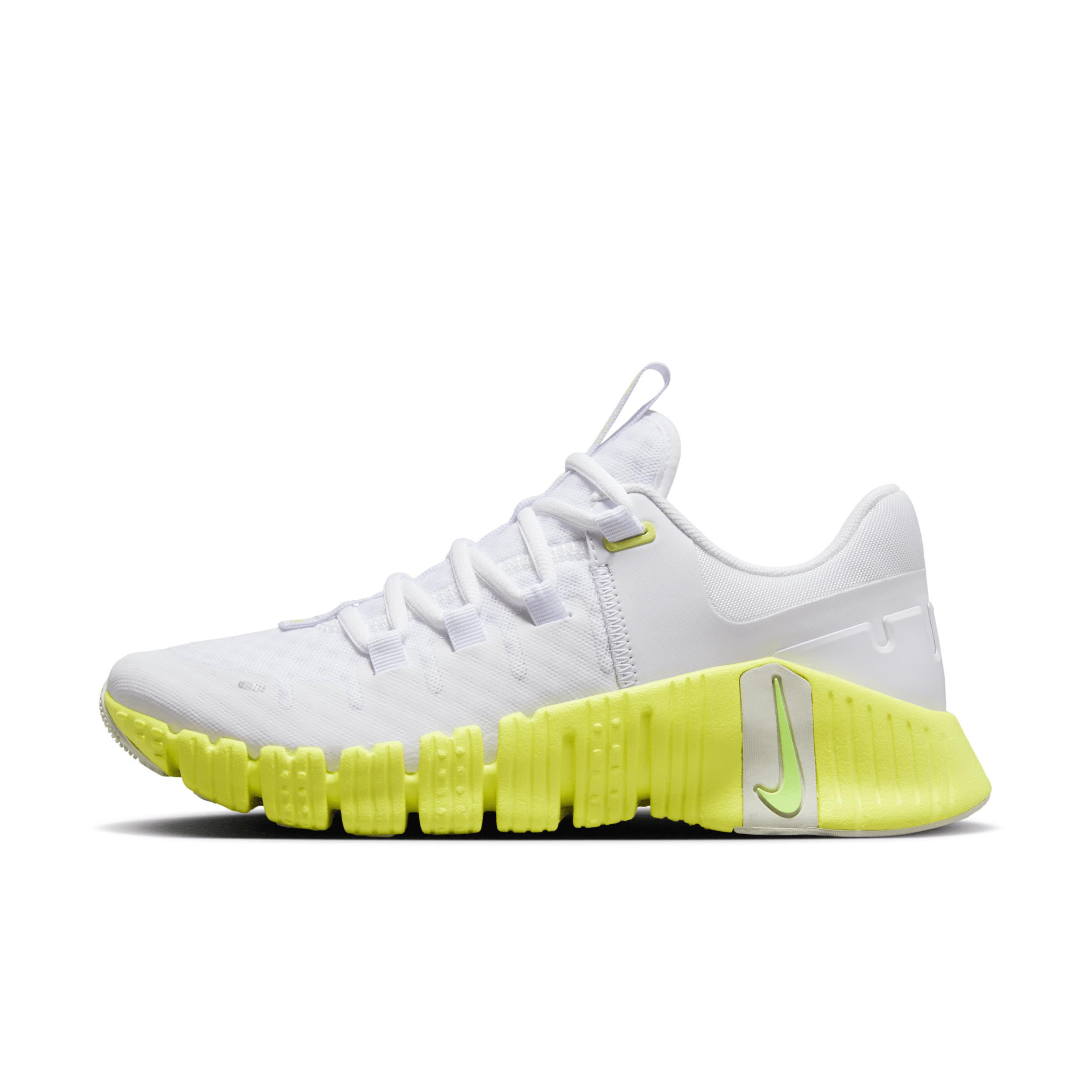 Nike Free Metcon 5 Workout Shoes in White | Lyst