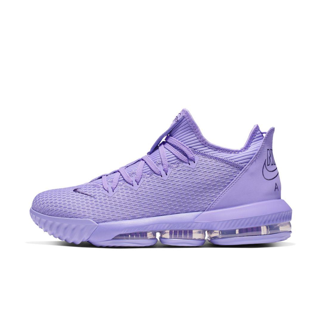 mueble Hazlo pesado nada Nike Lebron 16 Low Basketball Shoe in Purple for Men | Lyst