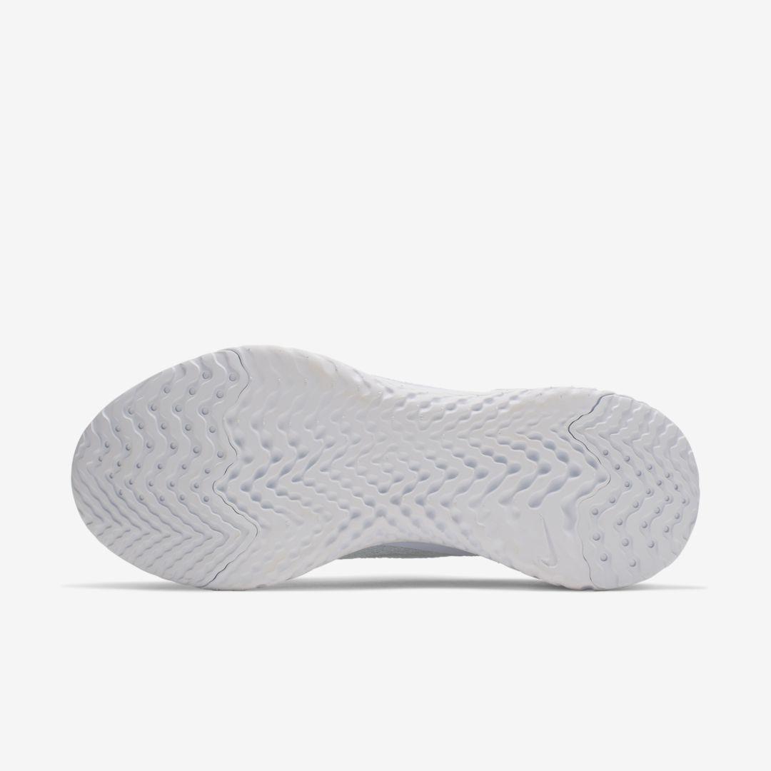 Nike Epic Phantom React Flyknit Running Shoe in White | Lyst