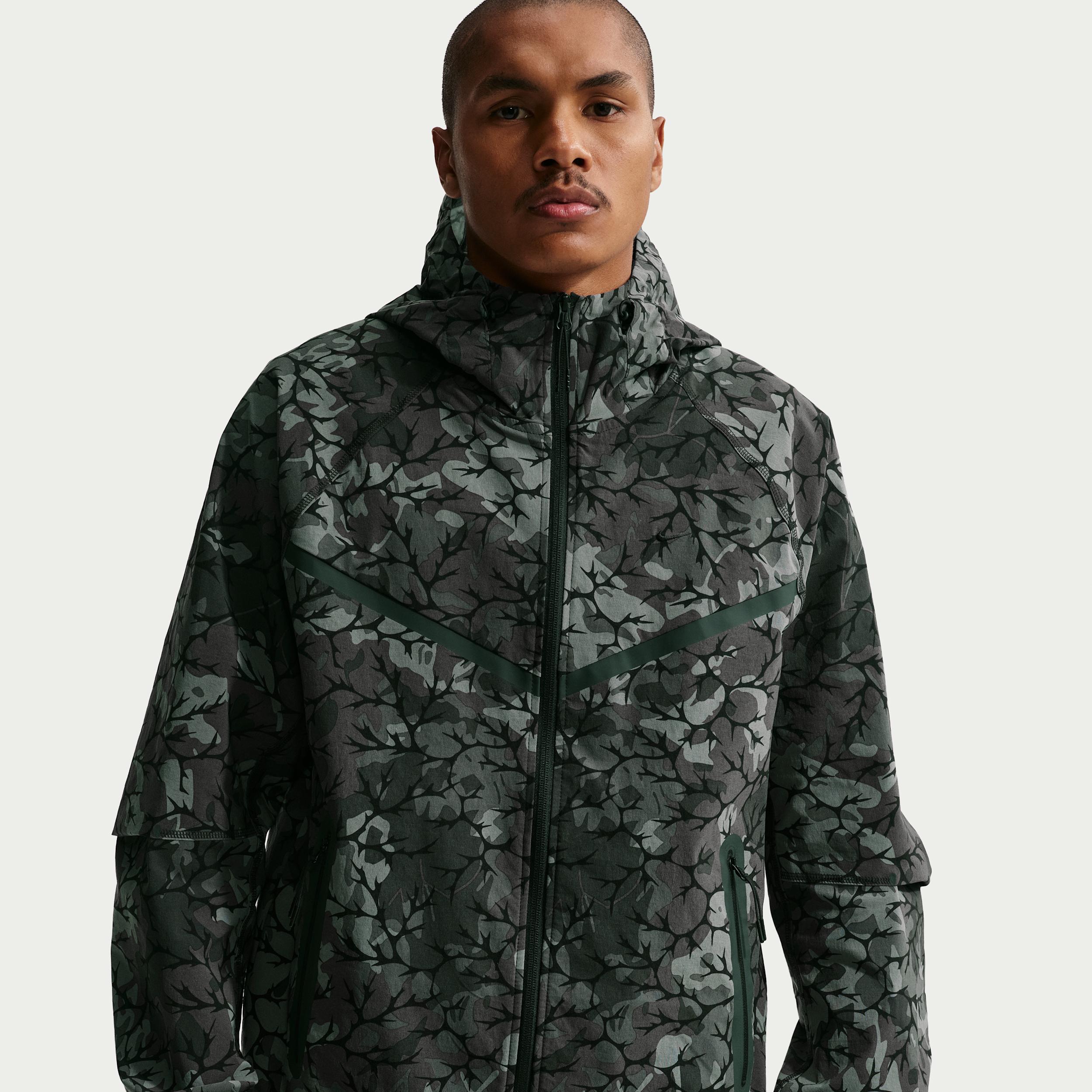 Nike Tech Woven Full-Zip Windrunner Jacket in Green for Men | Lyst