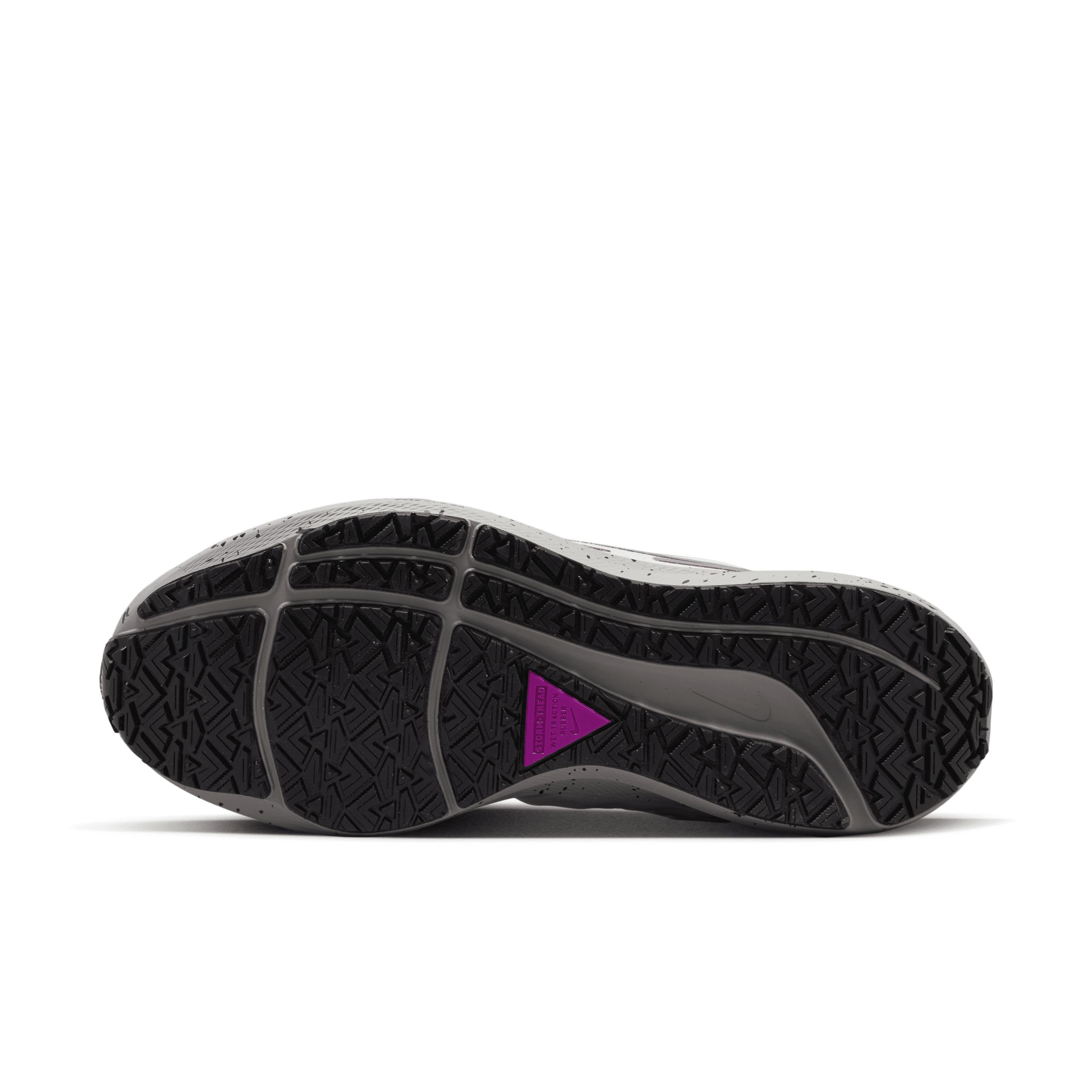 Nike Air Zoom Pegasus 39 Shield Weatherized Road Running Shoes in Black |  Lyst