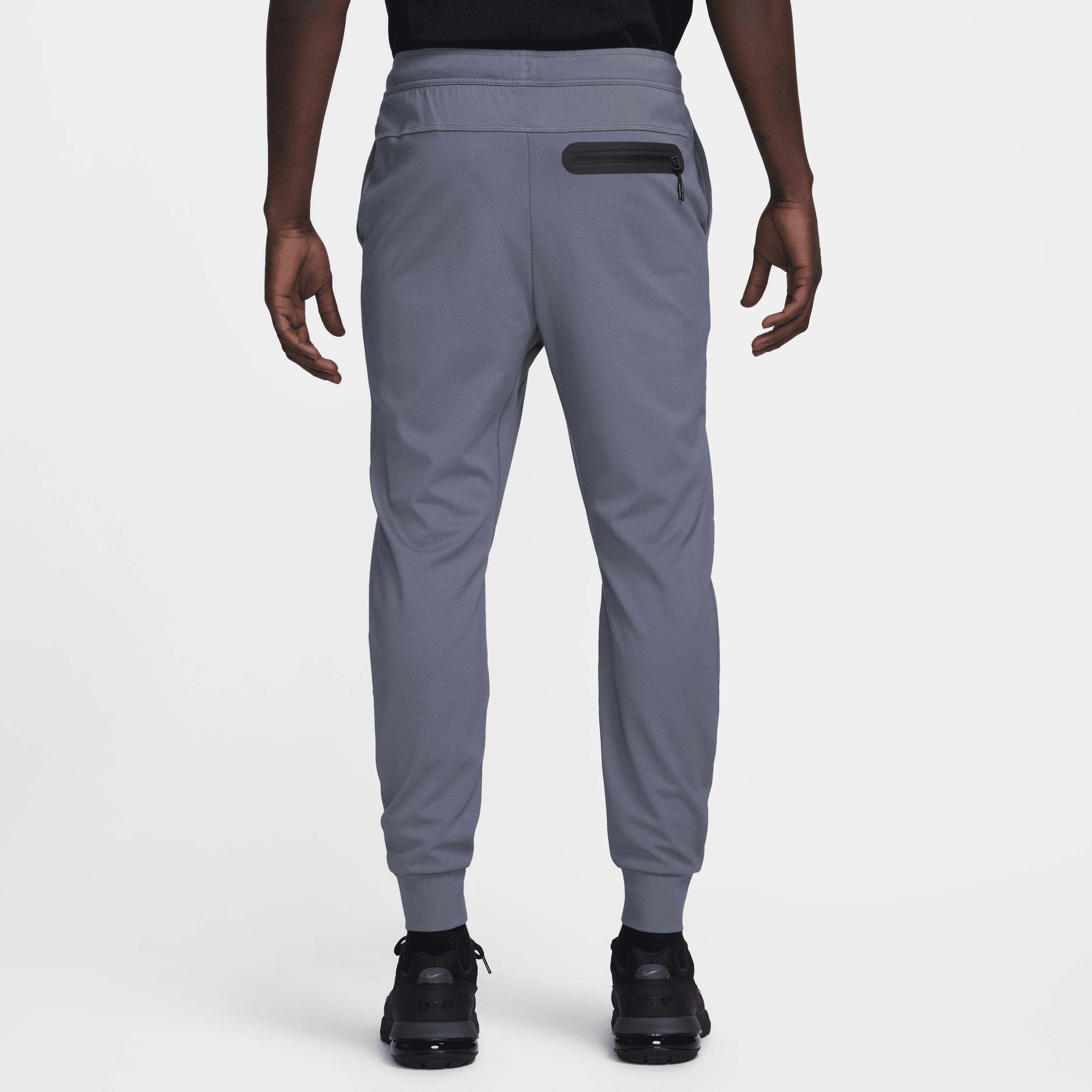 Nike Sportswear Tech Knit Lightweight Jogger Pants in Gray for Men Lyst