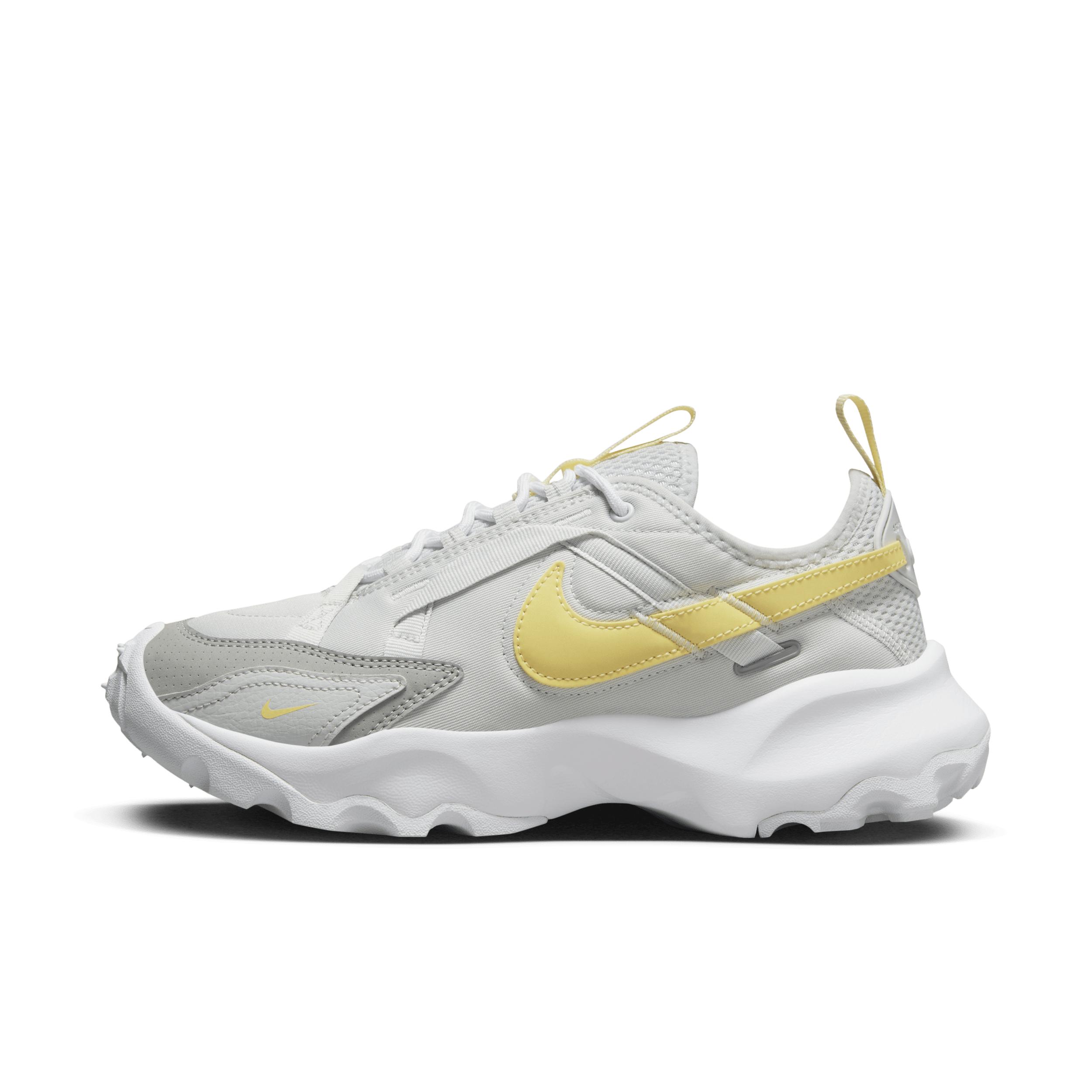 tc 7900 nike white