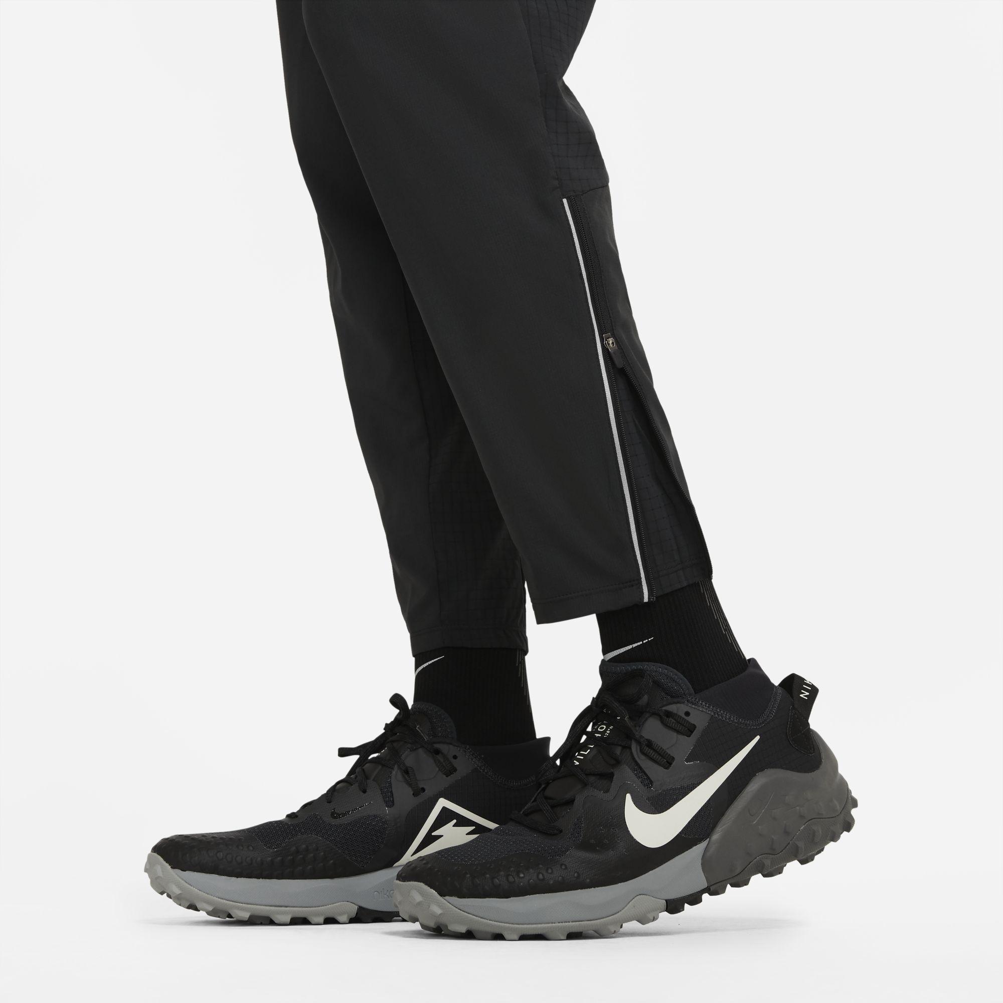 Nike Synthetic Phenom Elite Woven Trail Running Pants in Black for Men -  Lyst