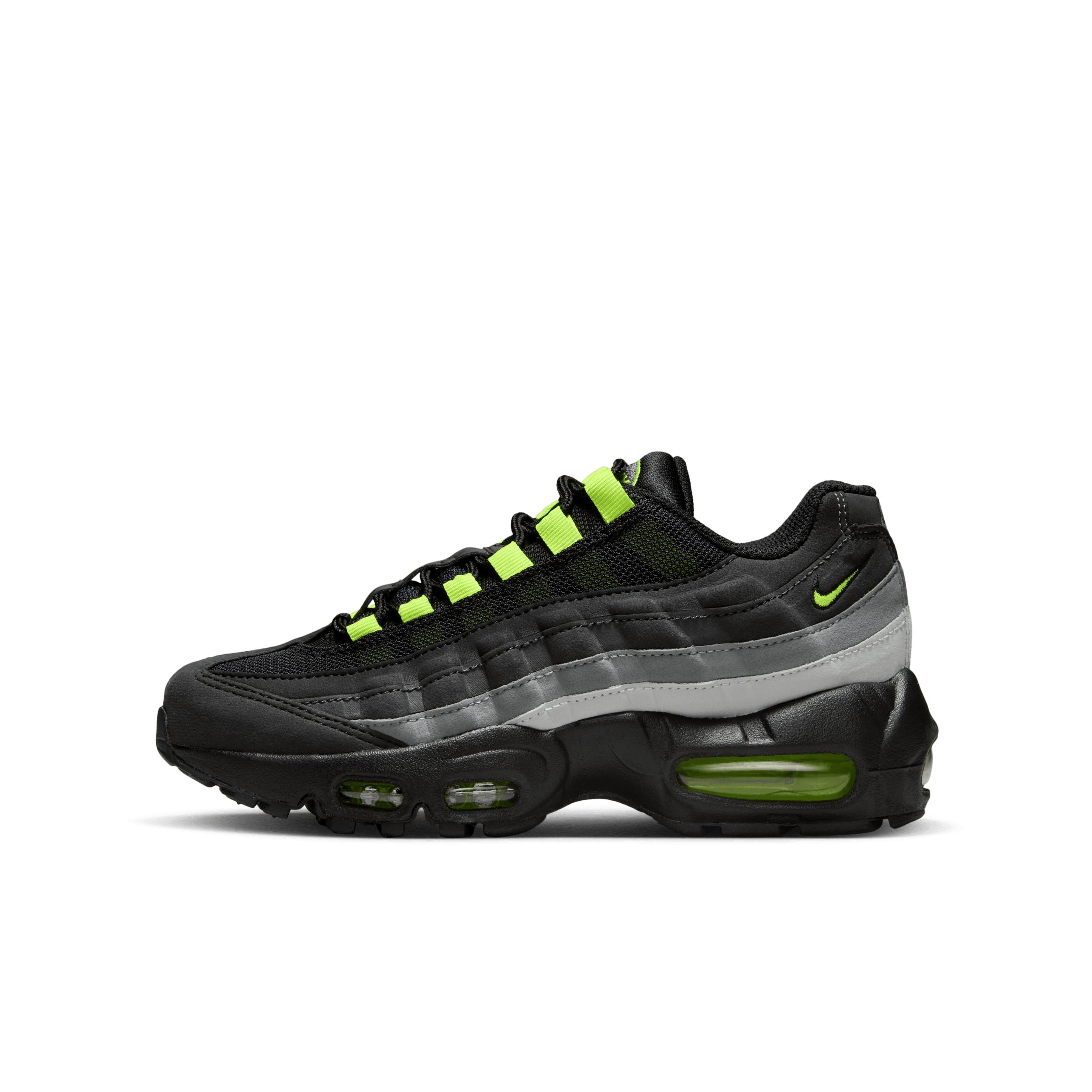 Nike Air Max 95 Older Kids Shoes in Green for Men Lyst UK
