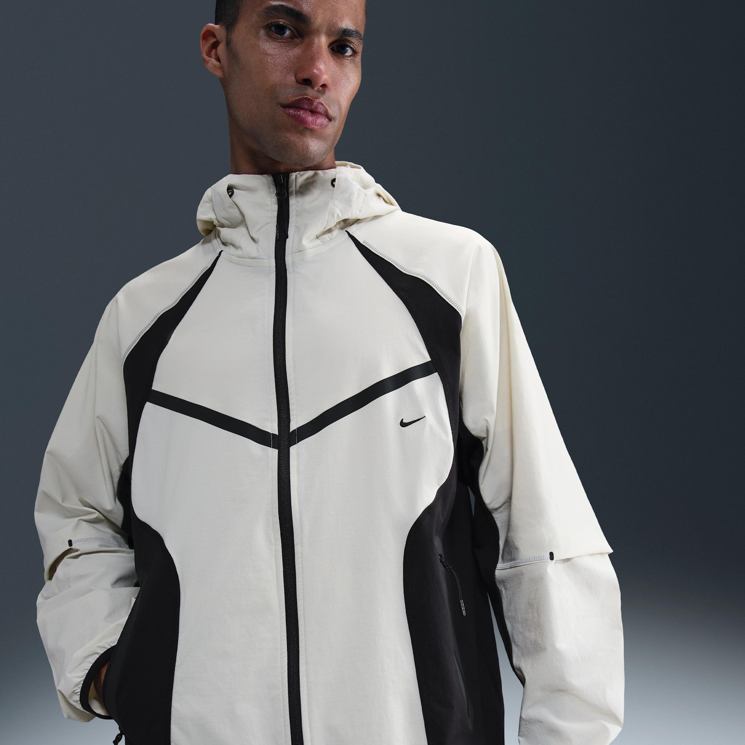 Nike Tech Dri-Fit Woven Color-Block Windrunner Loose Jacket in