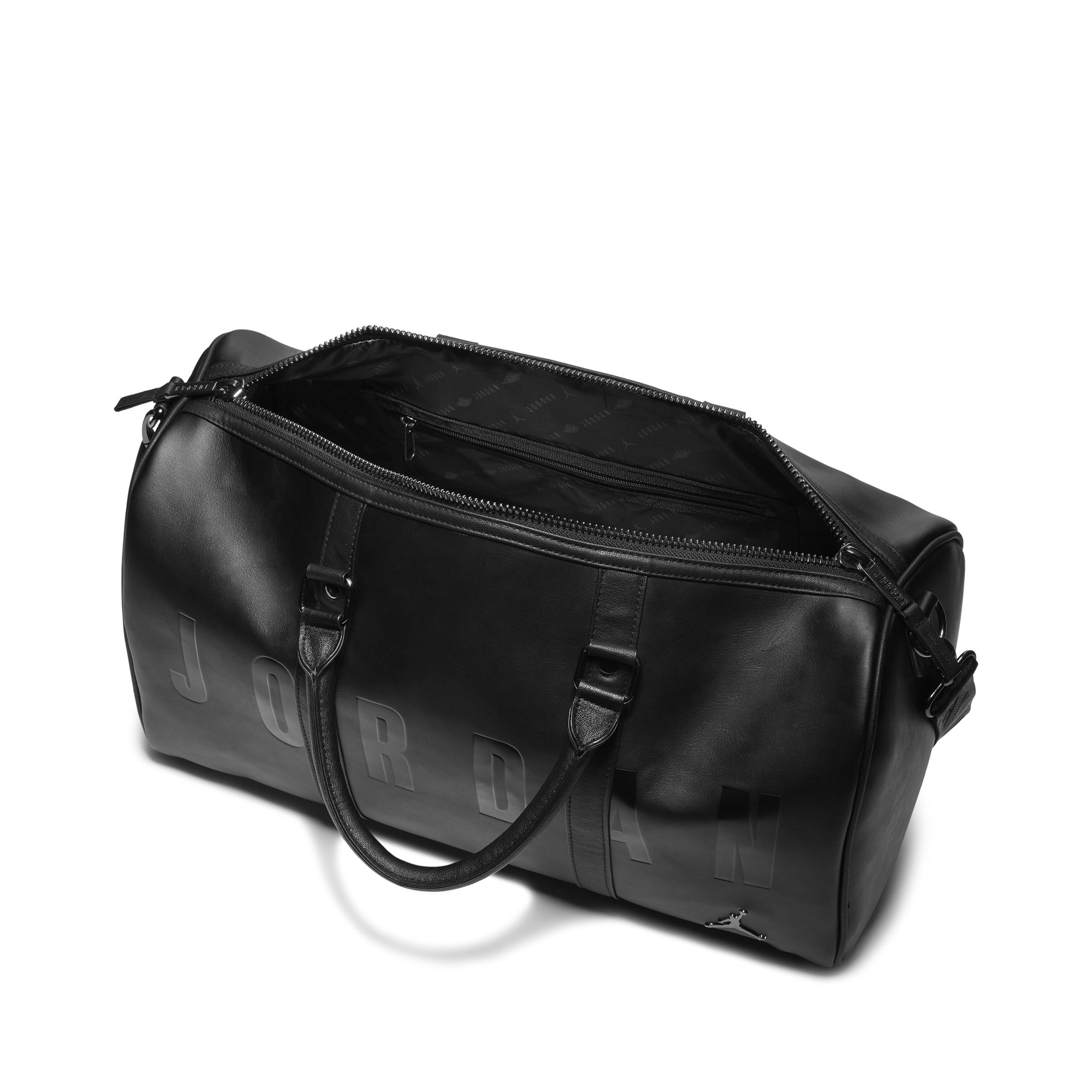 nike leder sporttasche