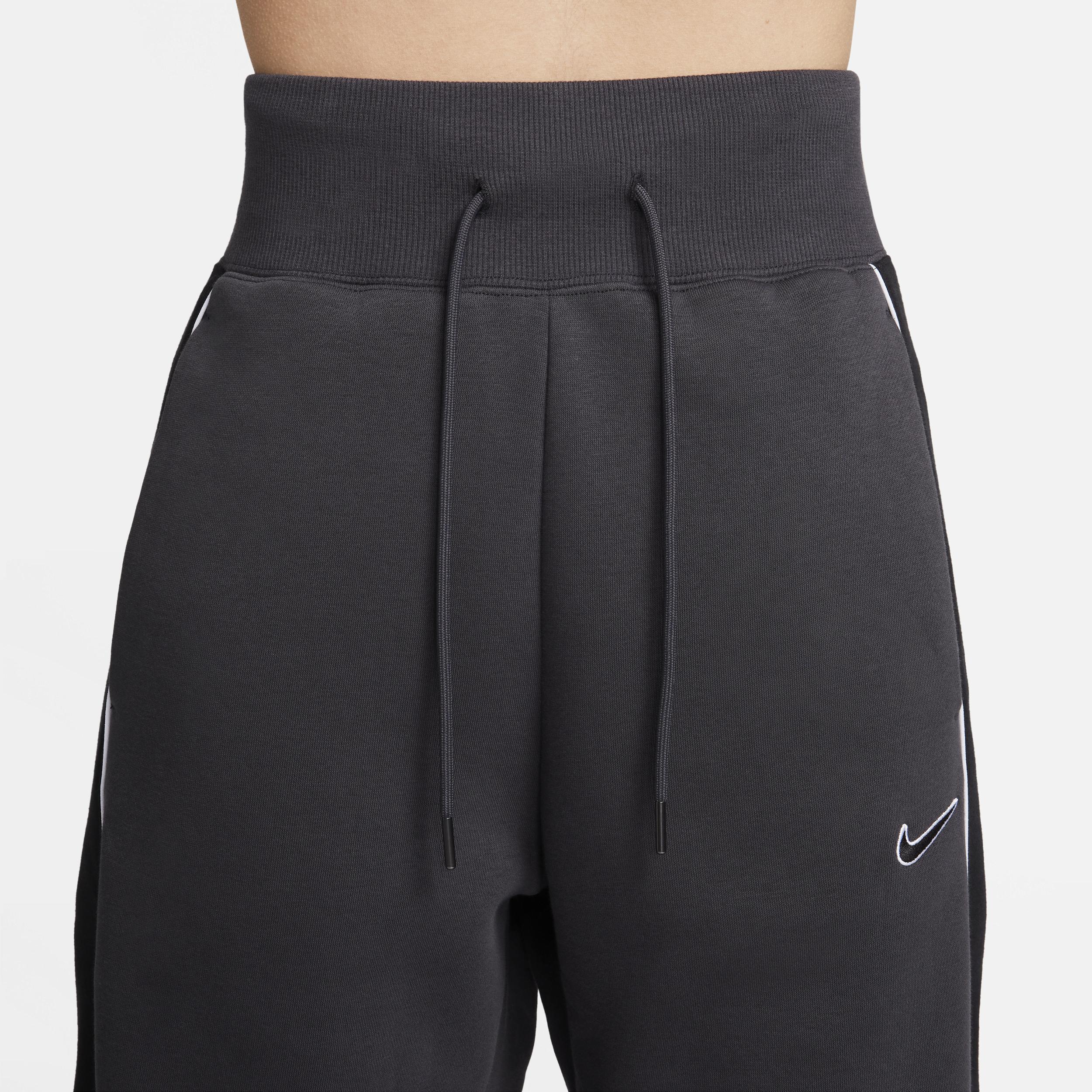Nike Sportswear Phoenix Fleece High-waisted Open-hem Sweatpants in