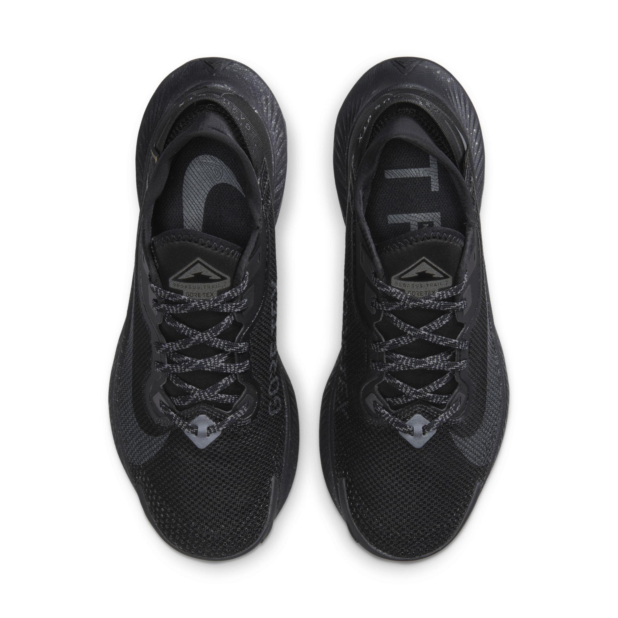 pegasus gore tex black