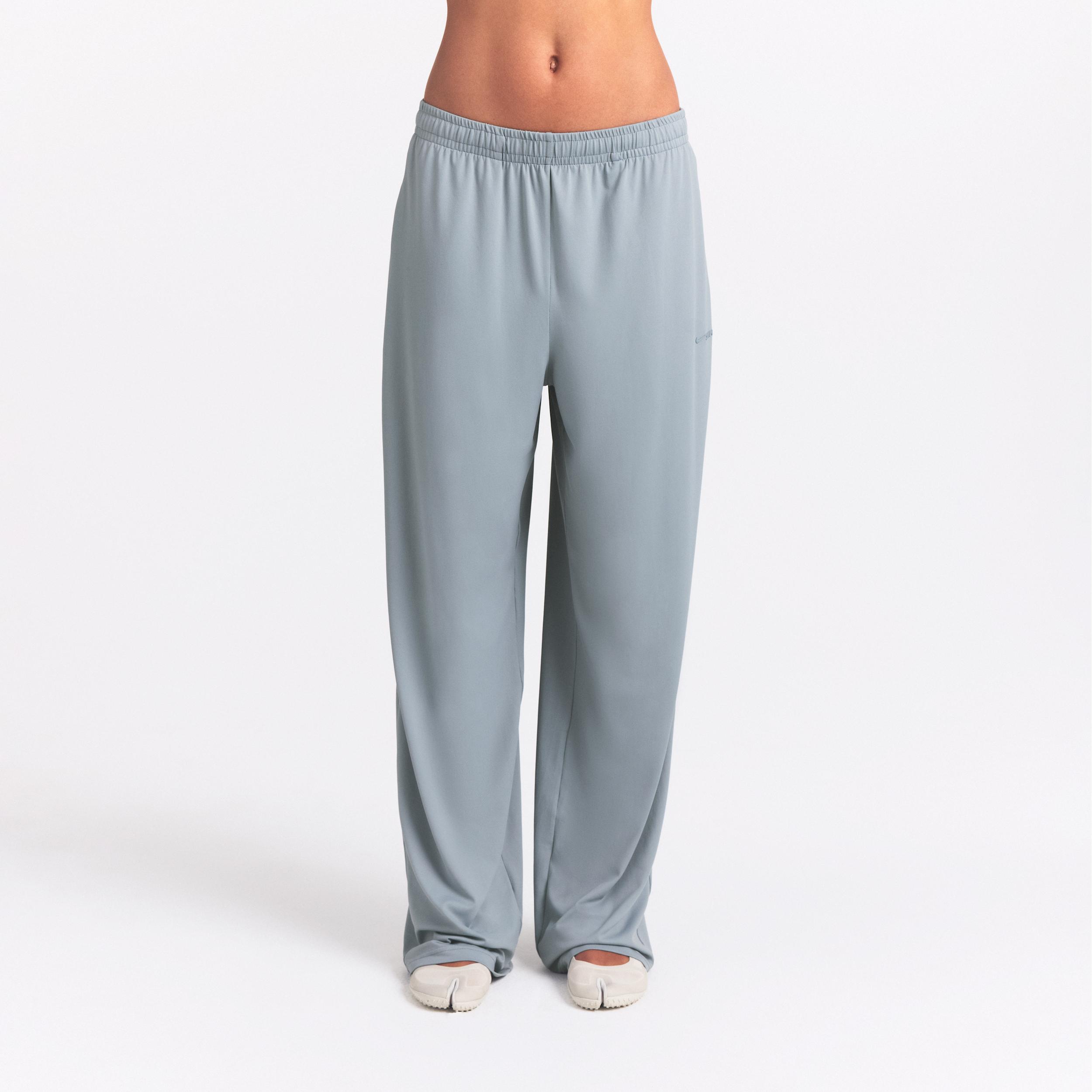 Nike Skims Airy Wide-Leg Pants in Blue | Lyst