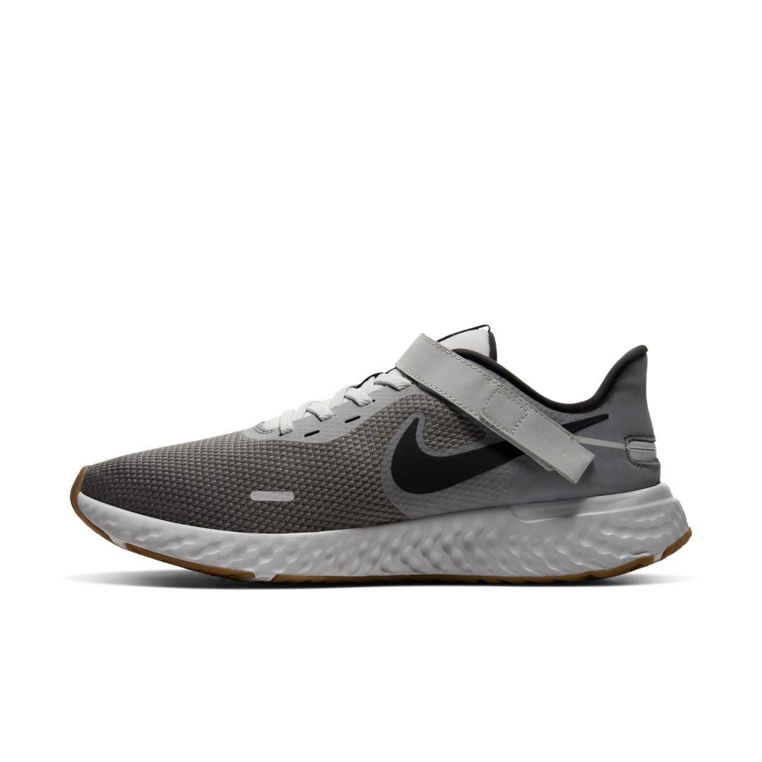 Nike Revolution 5 Flyease Running Shoe in Grey (Gray) for Men | Lyst