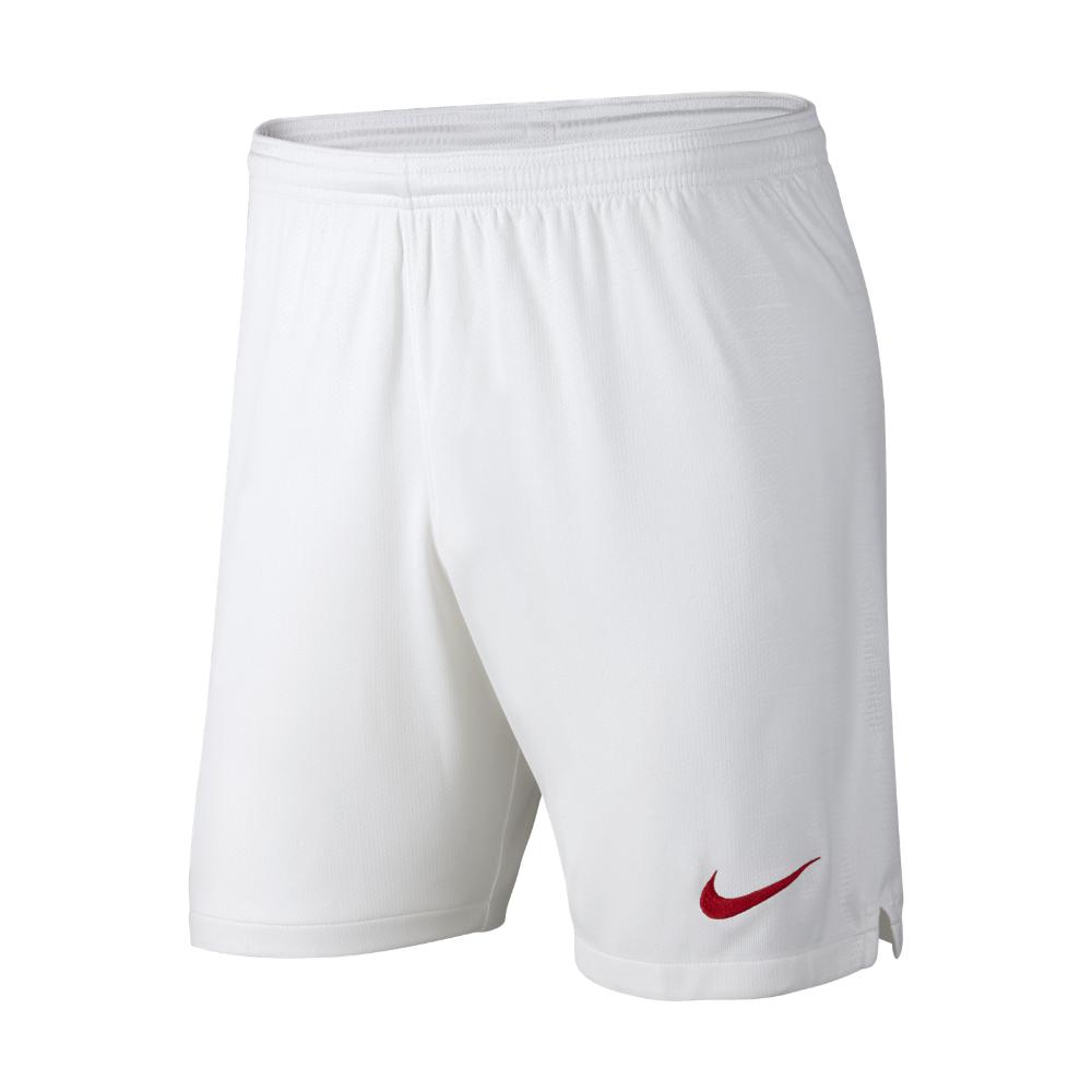 white nike soccer shorts