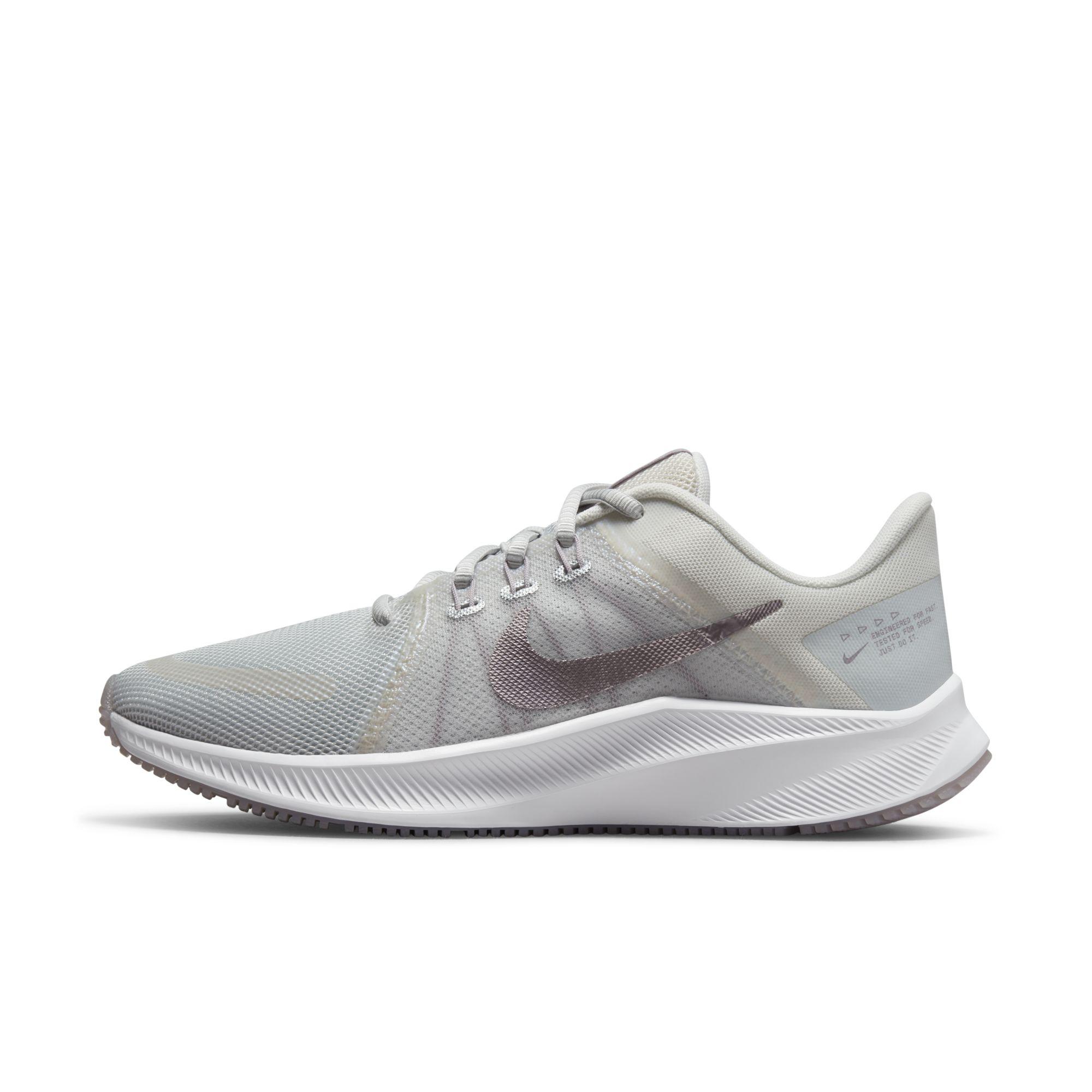 nike quest running trainers