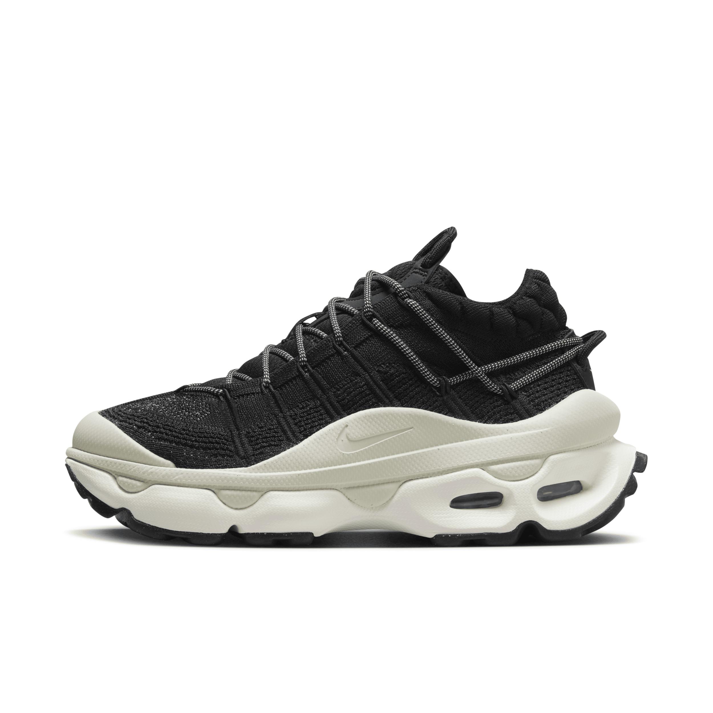 Nike Air Max Flyknit Venture Shoes in Black | Lyst Nike Air Max Flyknit Venture Shoes in Black | Lyst