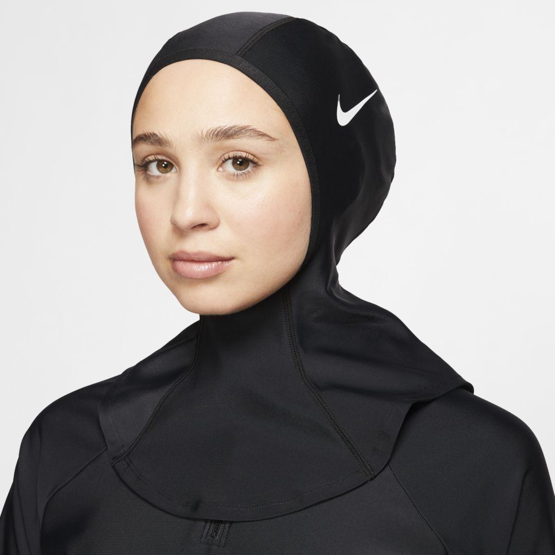 Nike Victory Swim Hijab in Black - Save 50% - Lyst