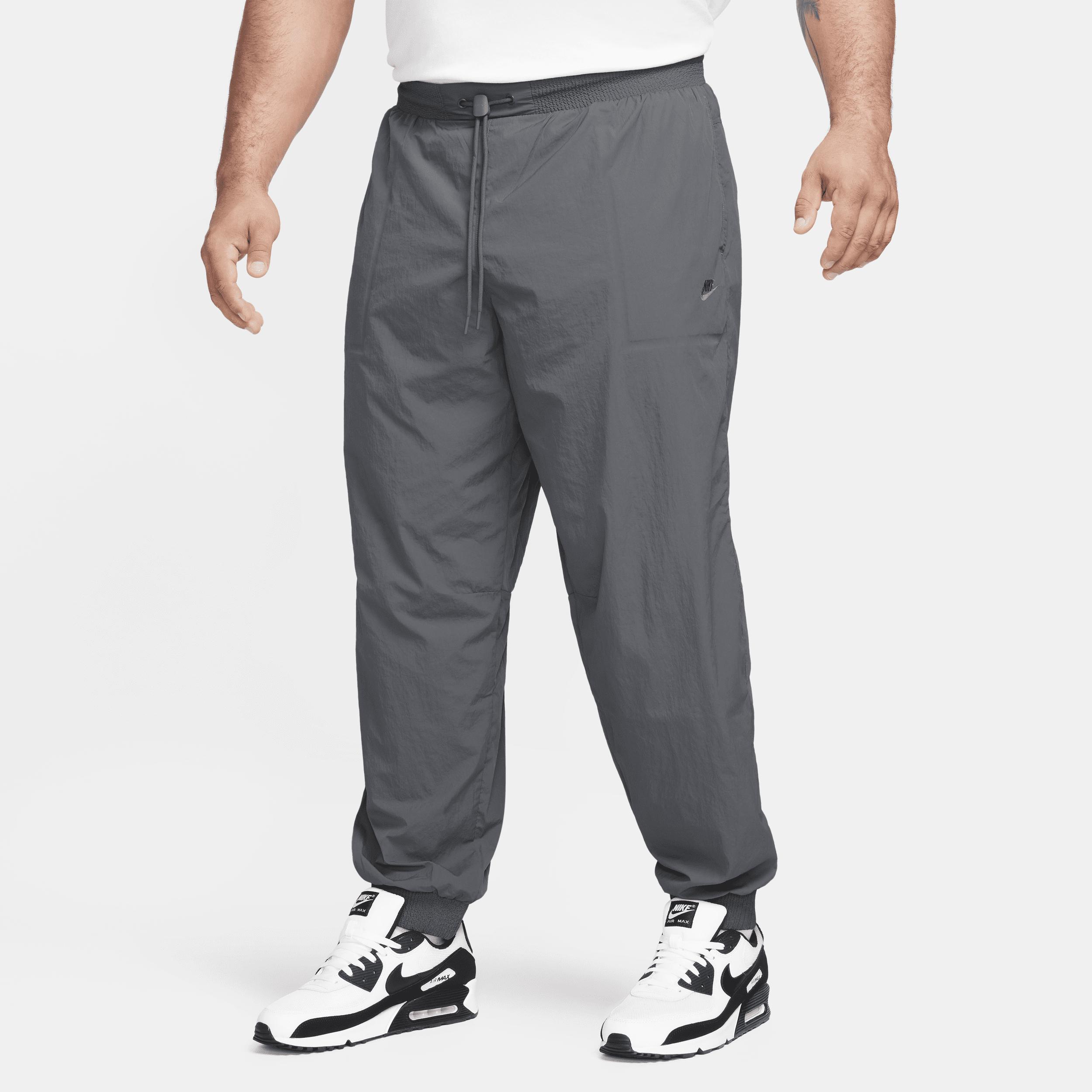 Nike Sportswear Repel Tech Pack Woven Trousers in Gray for Men | Lyst