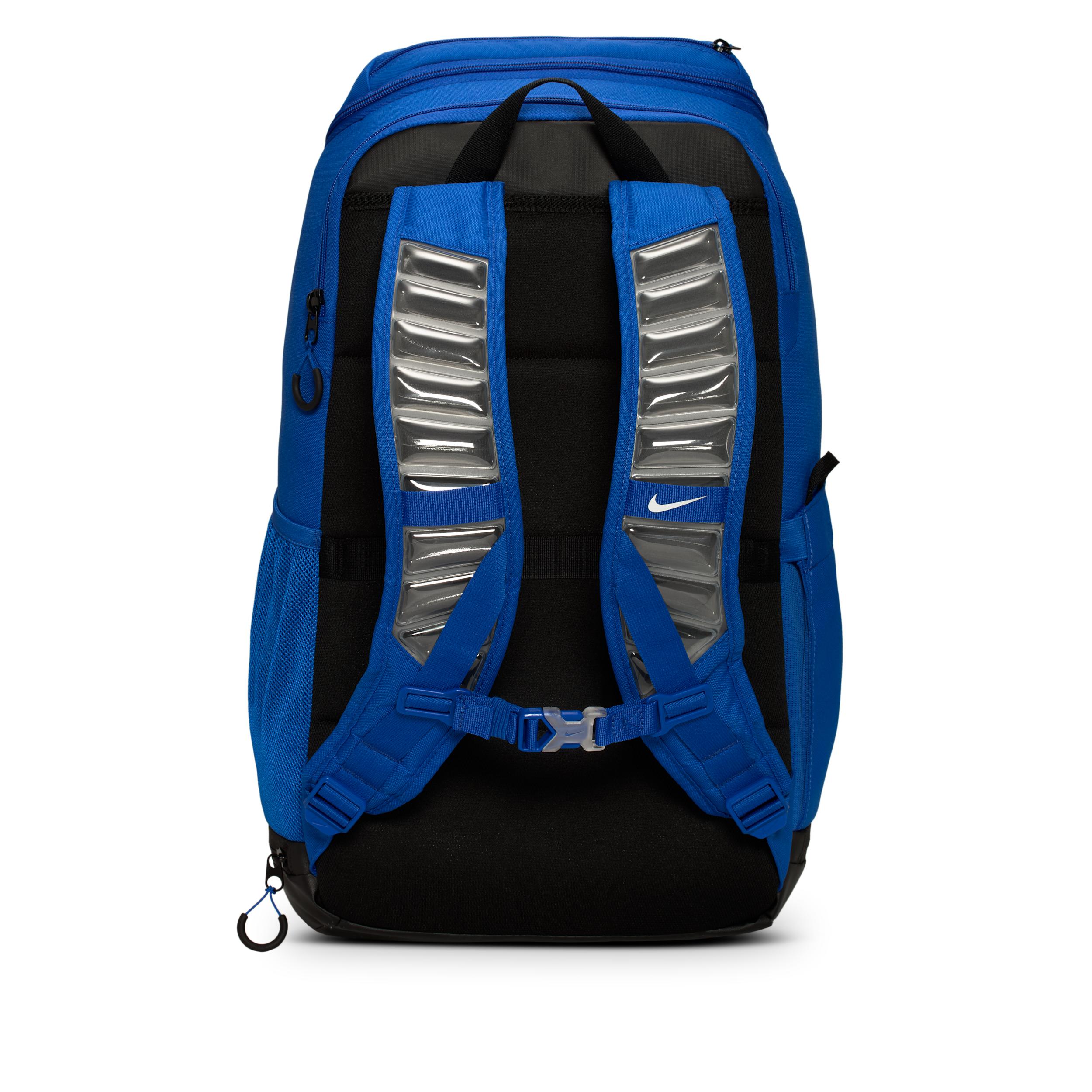 coral north face backpack The Women's Borealis Pink Moss Dark Heather/Gardenia White while water bottles can Color:FDE Travel Accessory When the Patagonia Black
