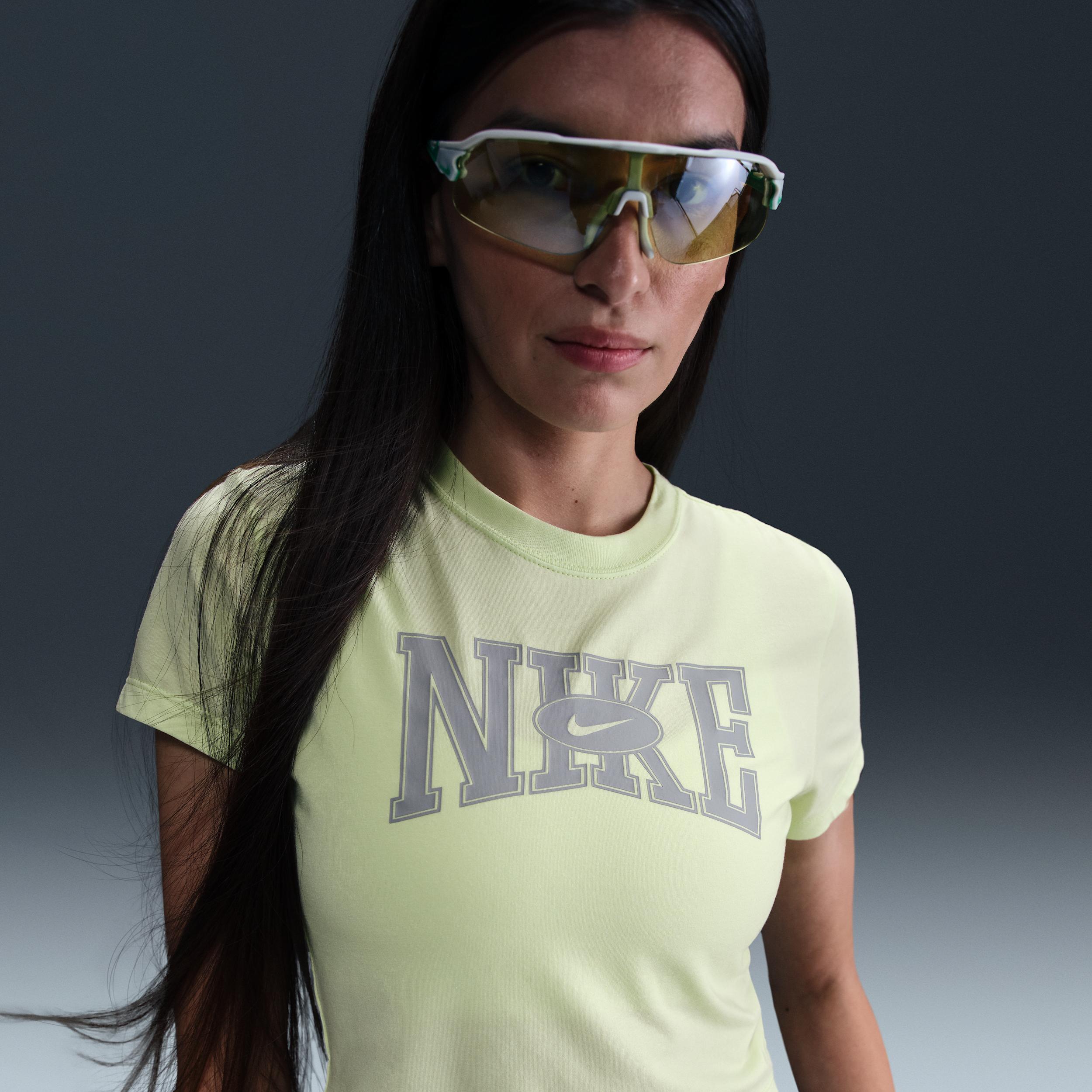 Nike Sportswear Slim Cropped T-Shirt in Green | Lyst
