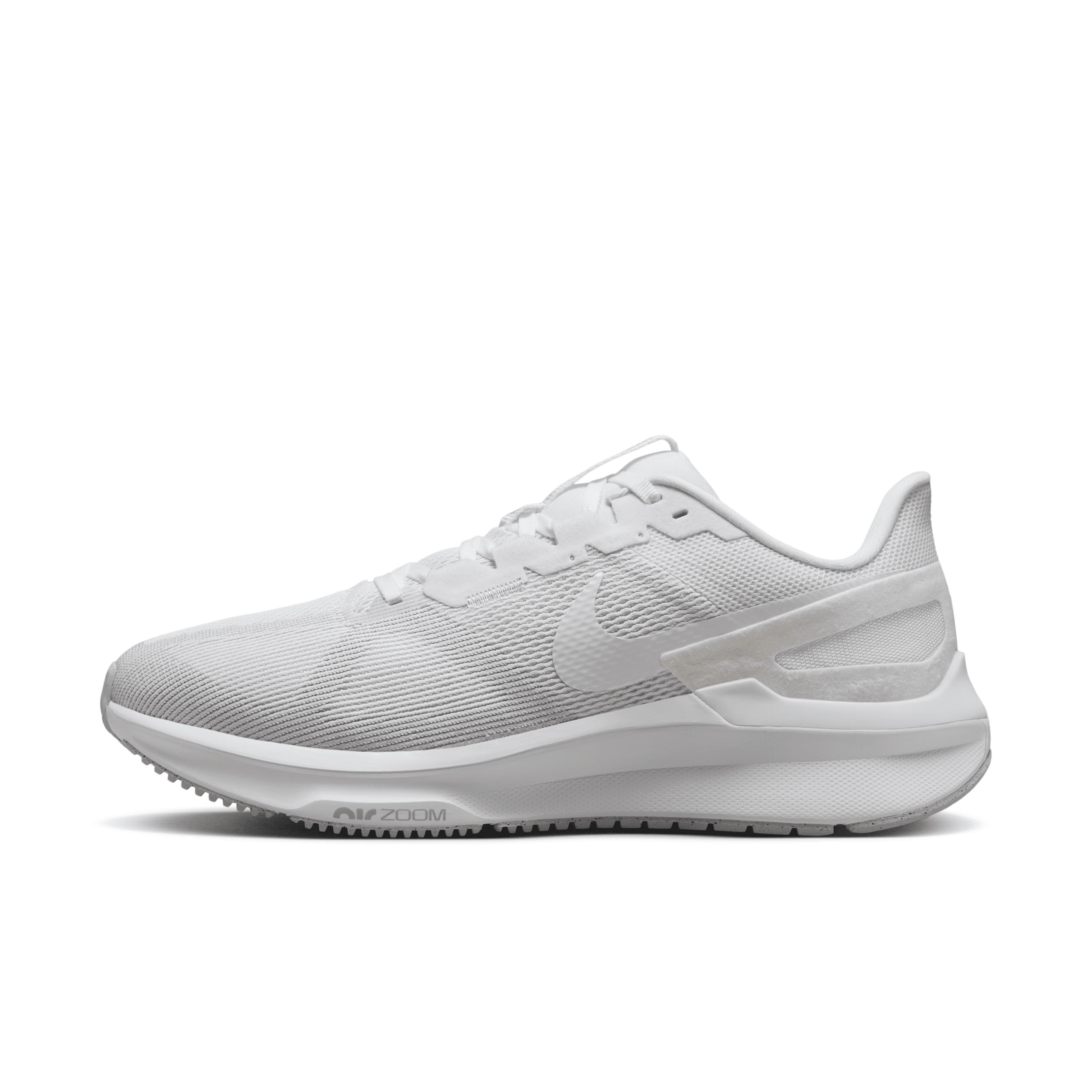 widest nike running shoes