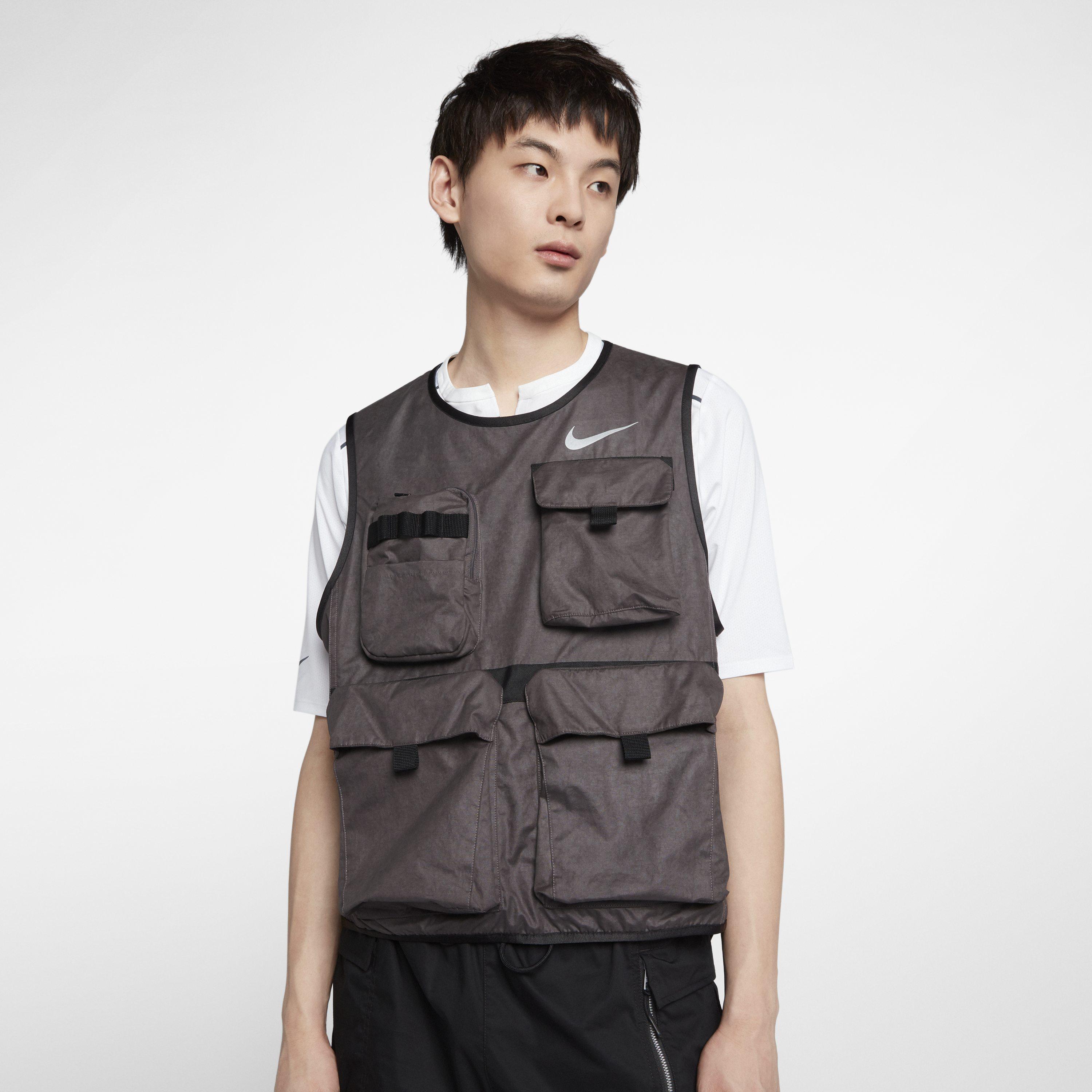 Nike Run Ready Gilet in Grey for Men | Lyst UK