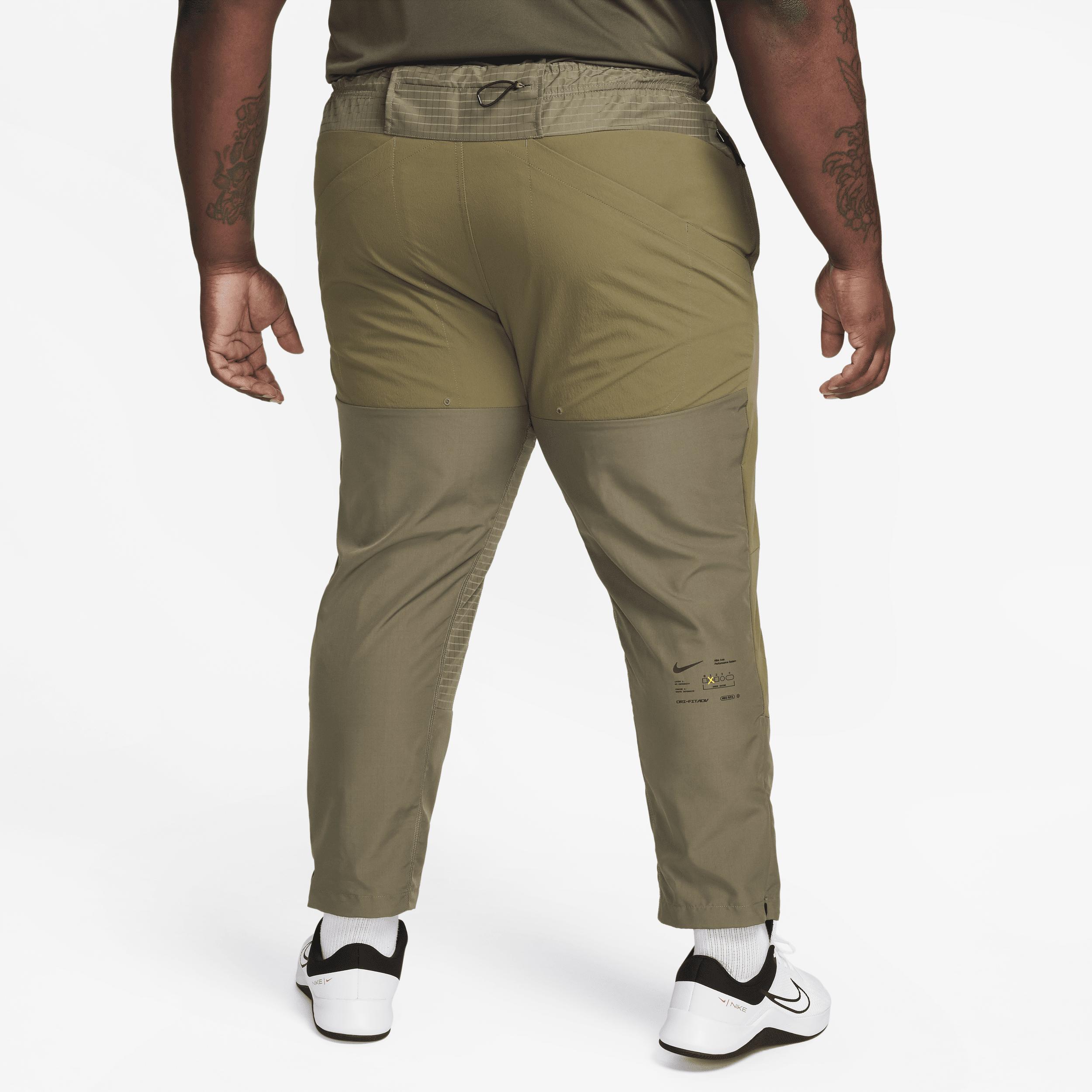 Nike A.p.s. Dri-fit Adv Woven Versatile Pants in Green for Men | Lyst