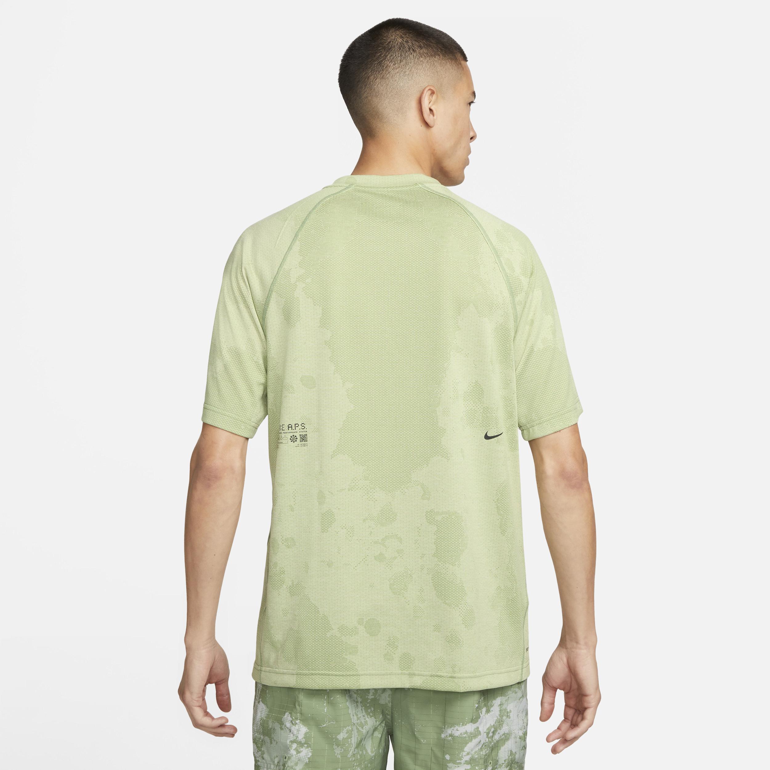 Nike Dri-fit Adv Aps Engineered Short-sleeve Fitness Top 50% Recycled  Polyester in Green for Men | Lyst