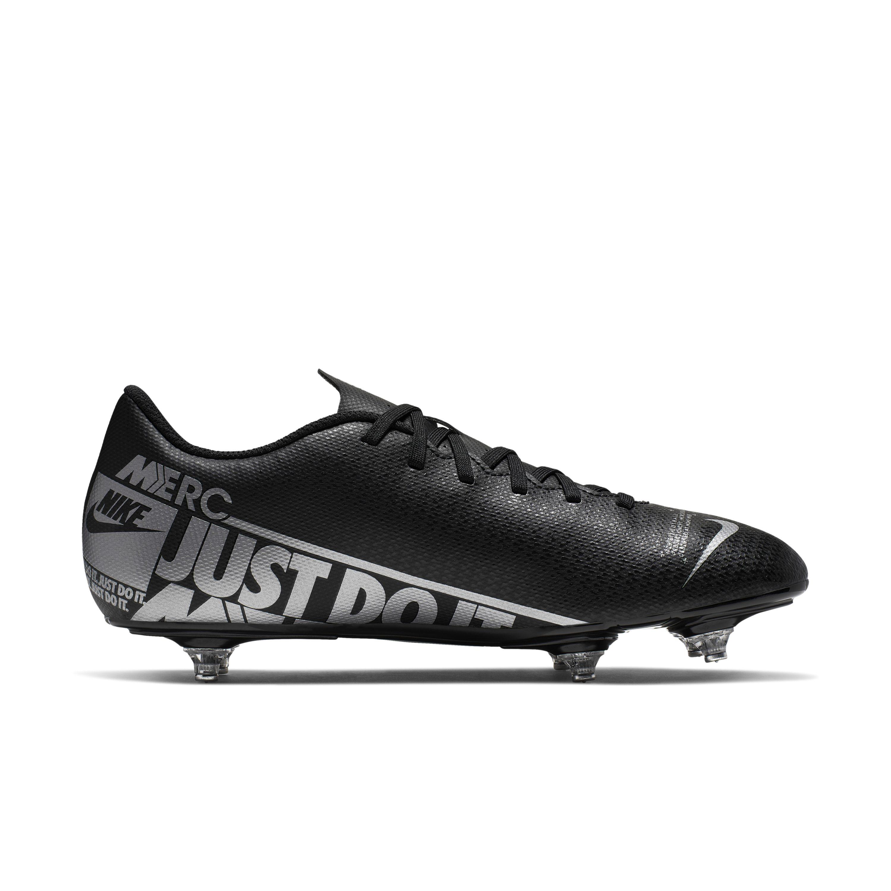 Nike Mercurial Vapor 13 Club MG Scarpe da. Amazon.it
