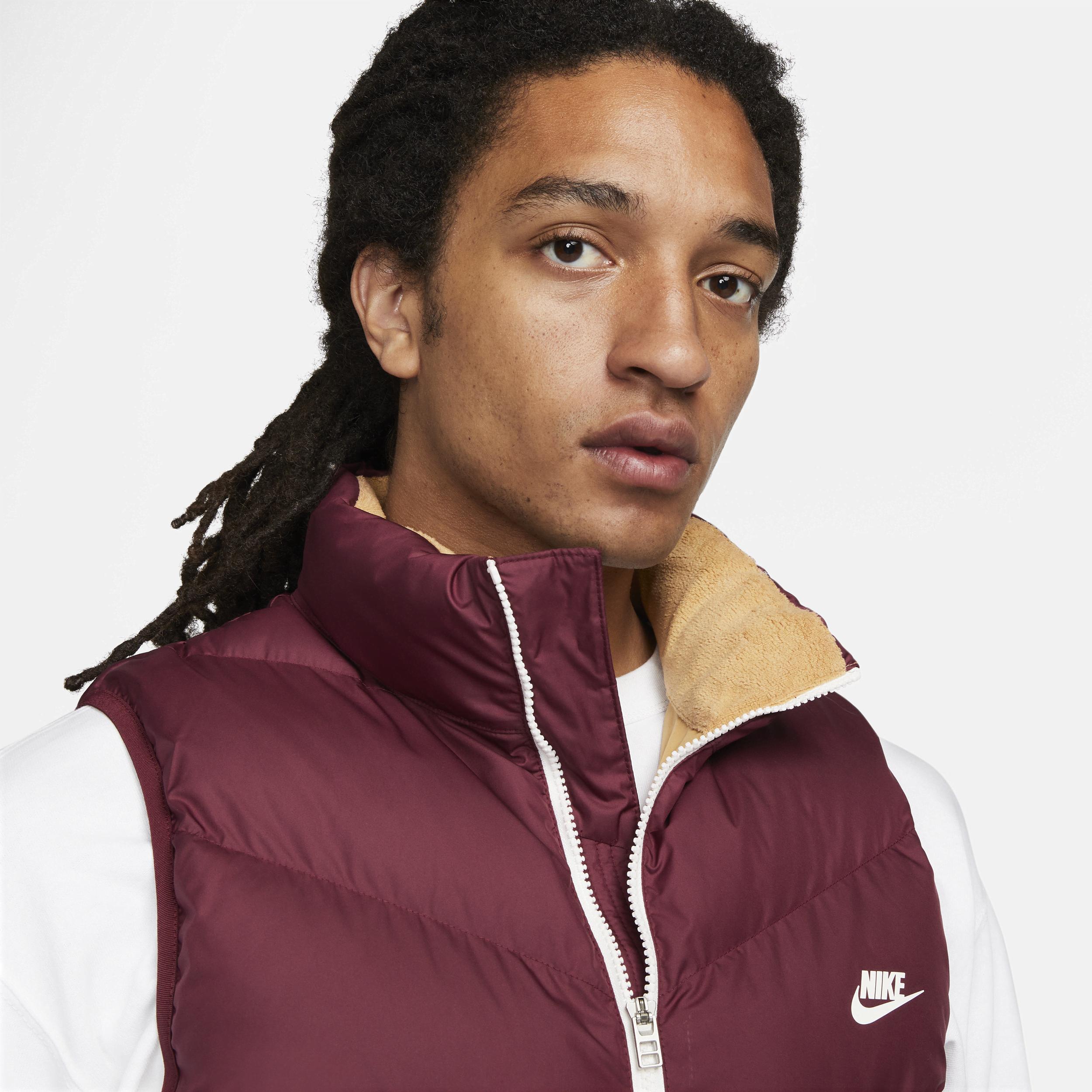 Nike Storm-fit Windrunner Primaloft ® Insulated Gilet in Red for Men | Lyst