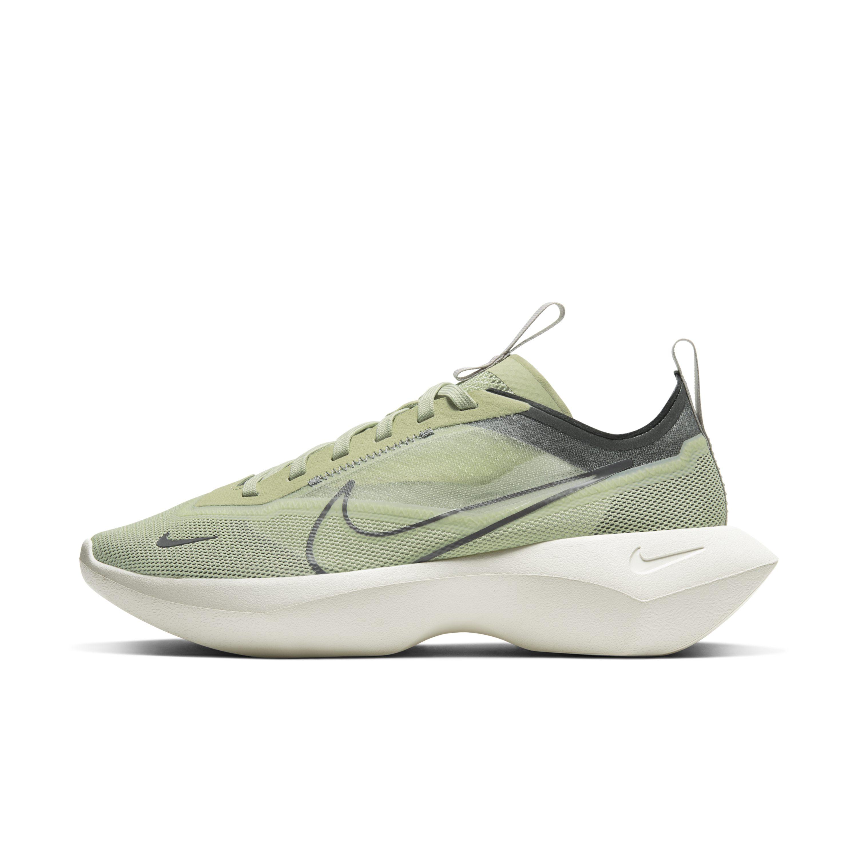 vista lite nike trainers
