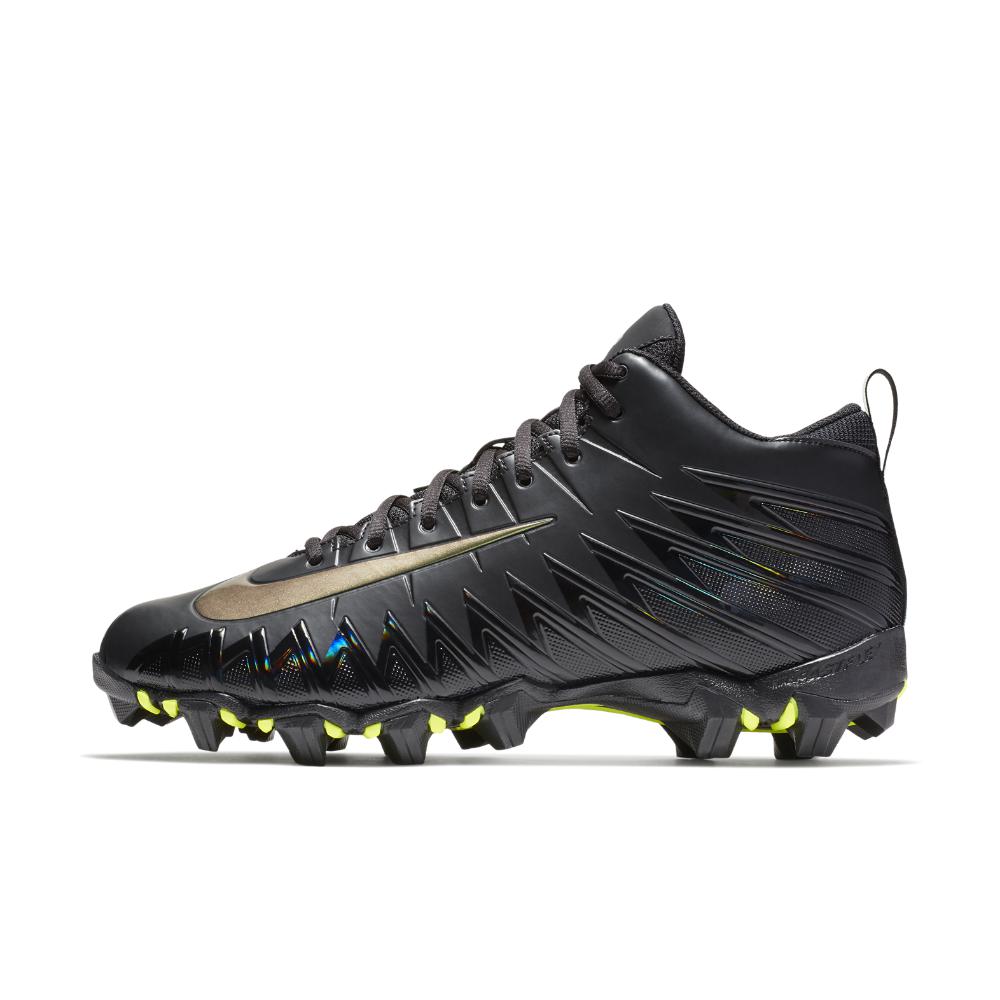 men's alpha menace shark football cleat