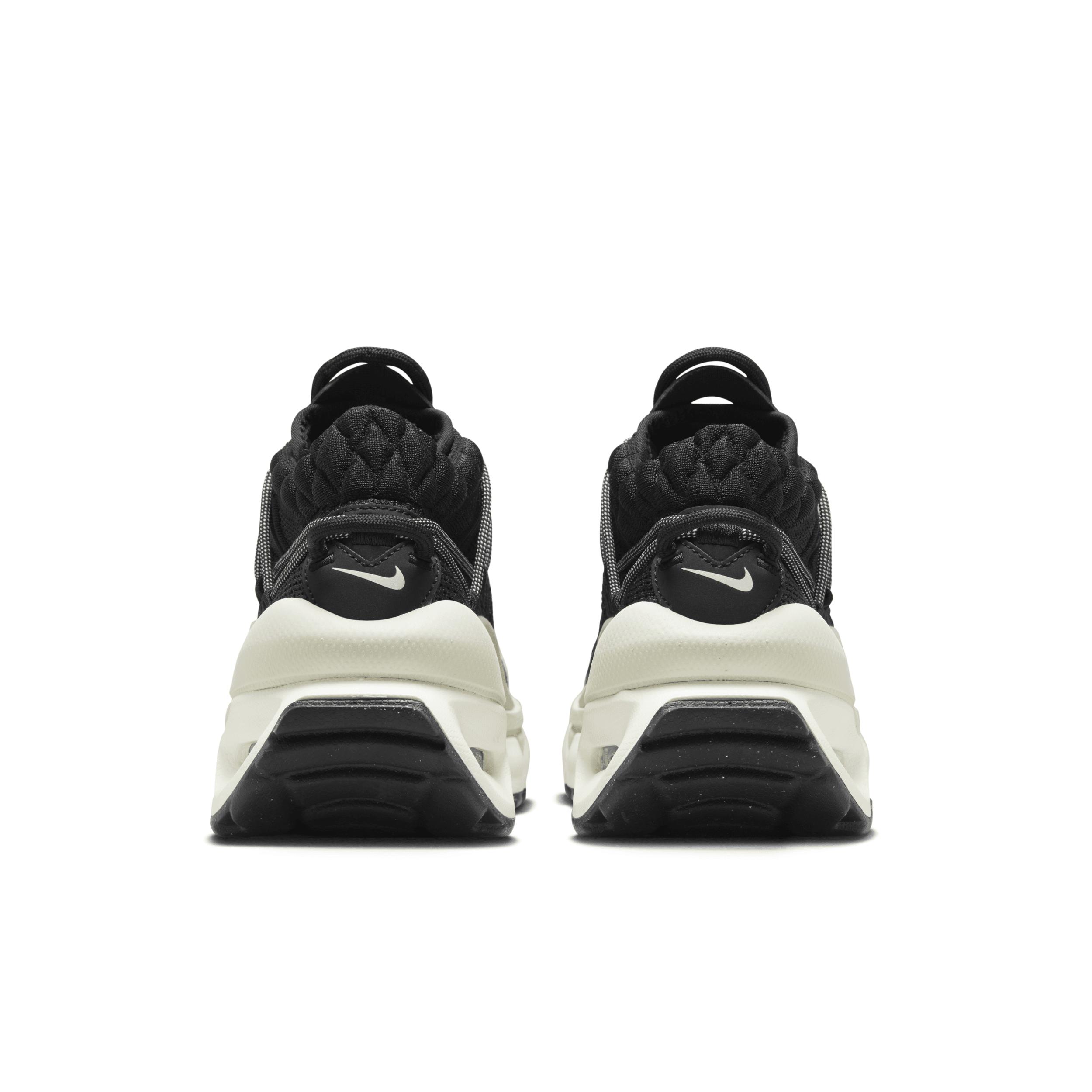 Nike Air Max Flyknit Venture Shoes in Black | Lyst Nike Air Max Flyknit Venture Shoes in Black | Lyst