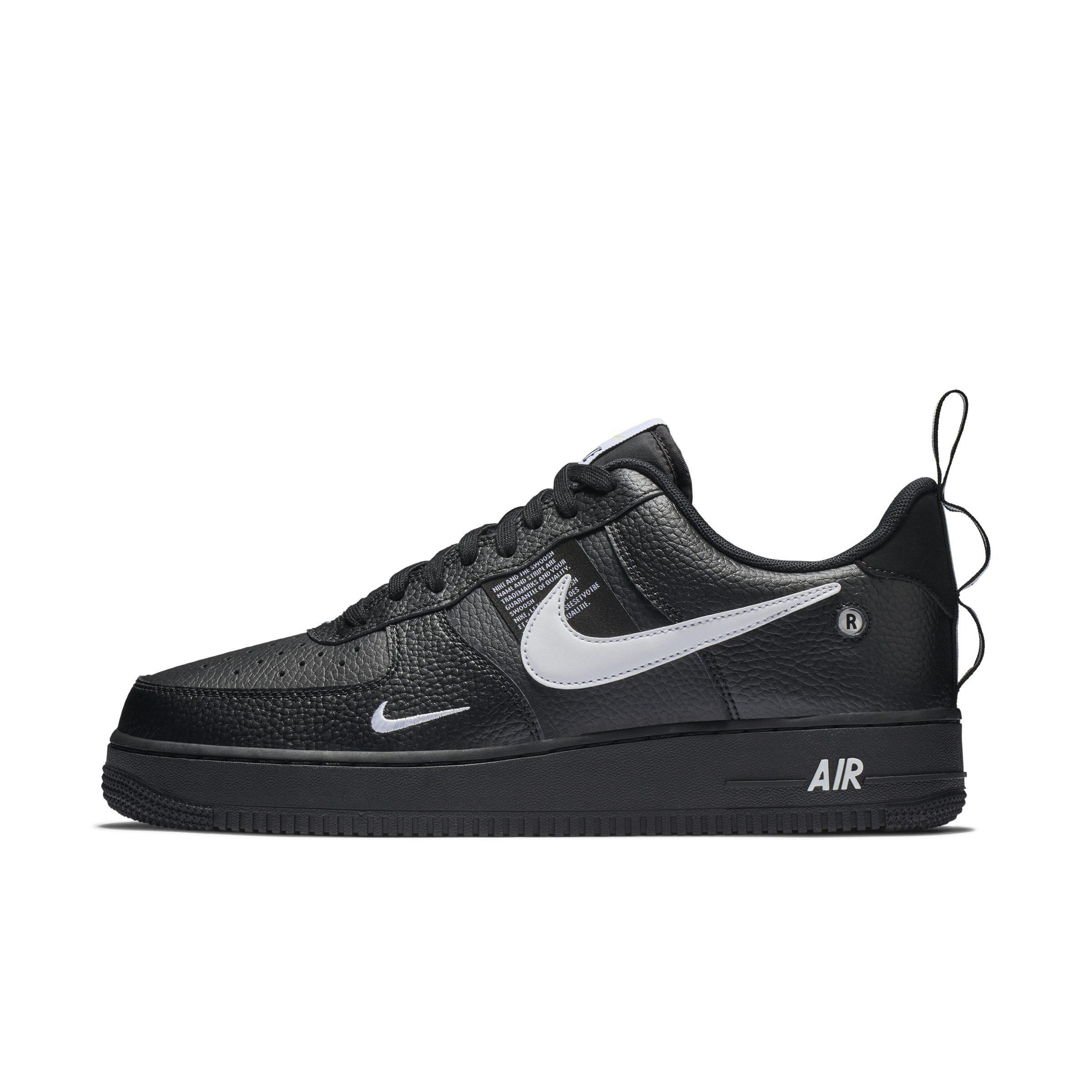 Nike Air Force 1' 07 Lv8 Utility Shoe in Black for Men