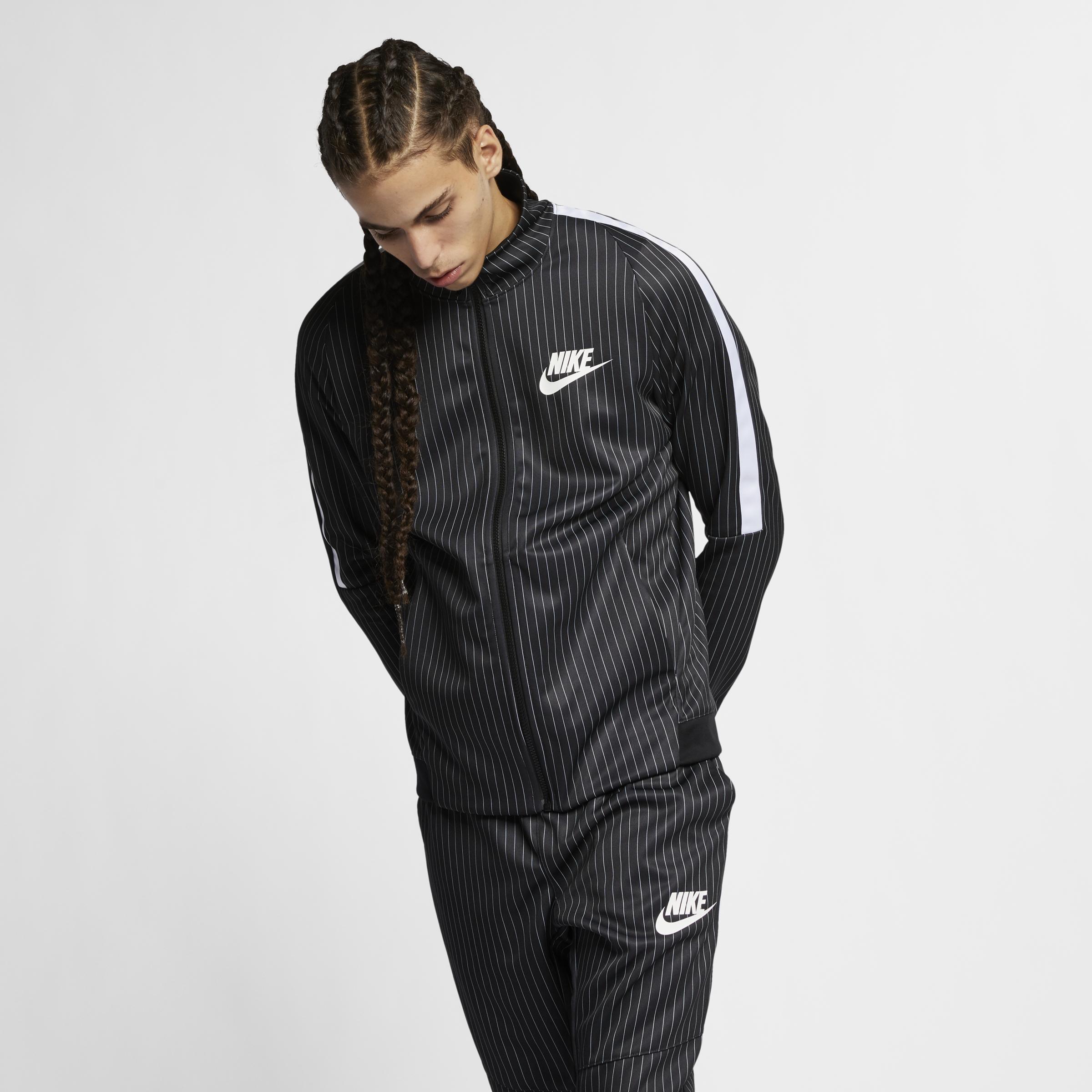 jogging nike rayure