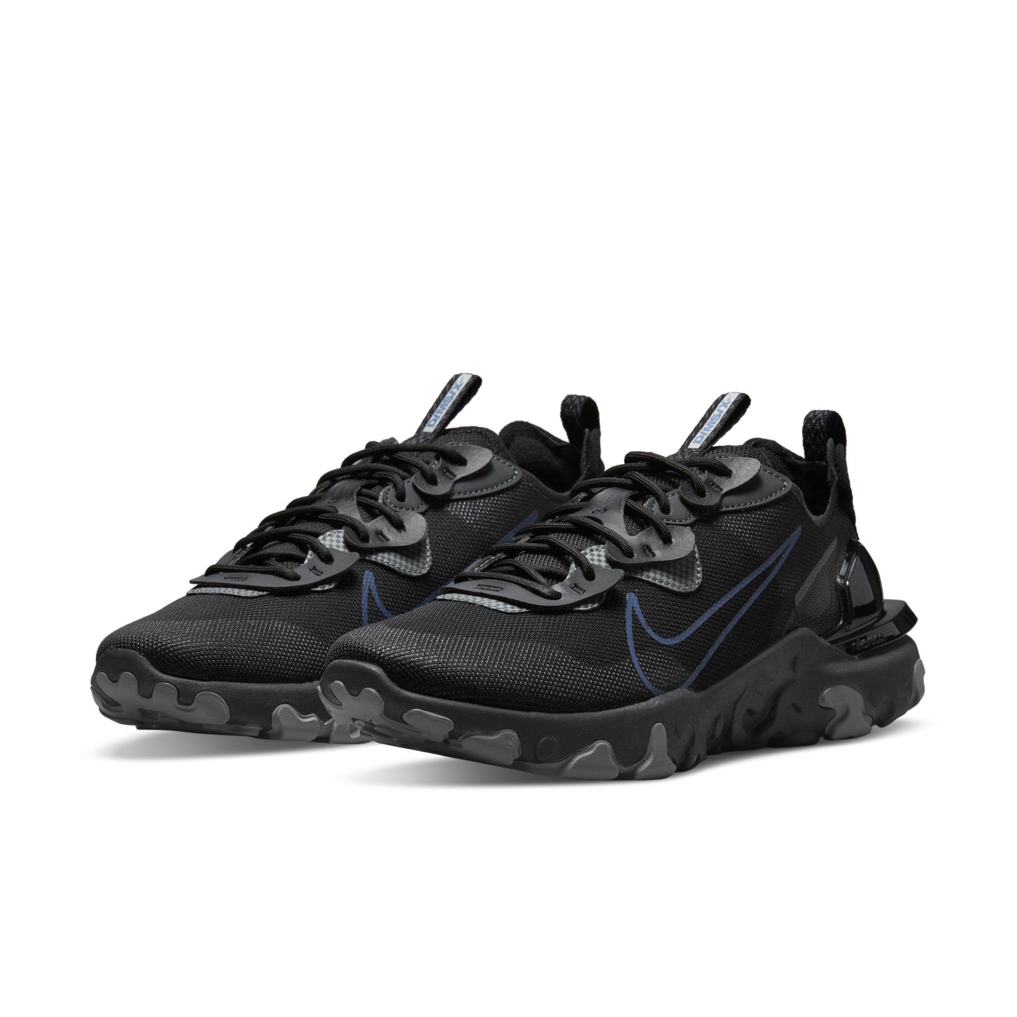 nike react in black