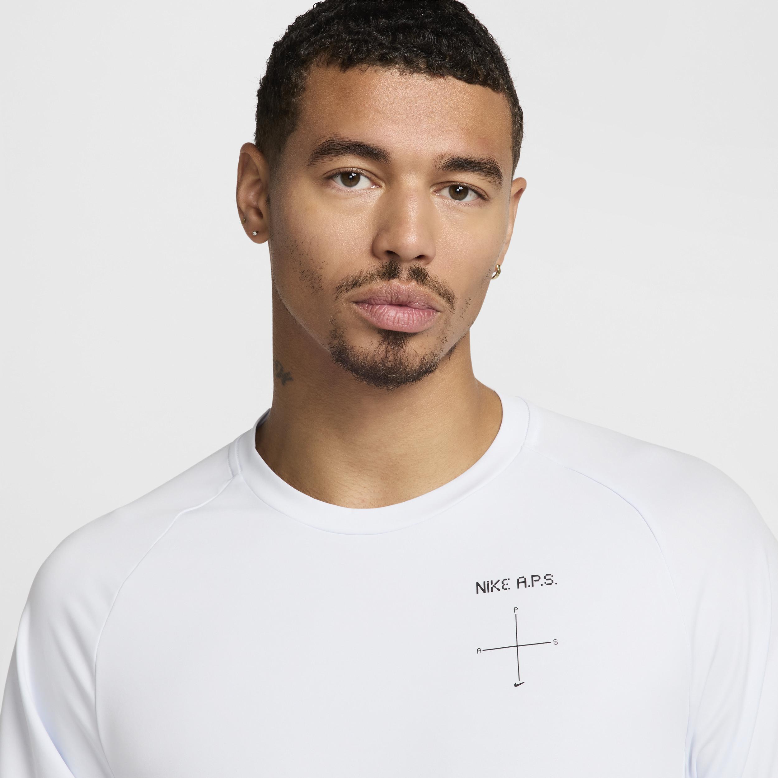 ★NIKE★APS DRI-FIT ADV S/S VERSATILE T-シャツ★追跡可 ☆NIKE☆APS DRI-FIT ADV S/S VERSATILE T-シャツ☆追跡可 (Nike