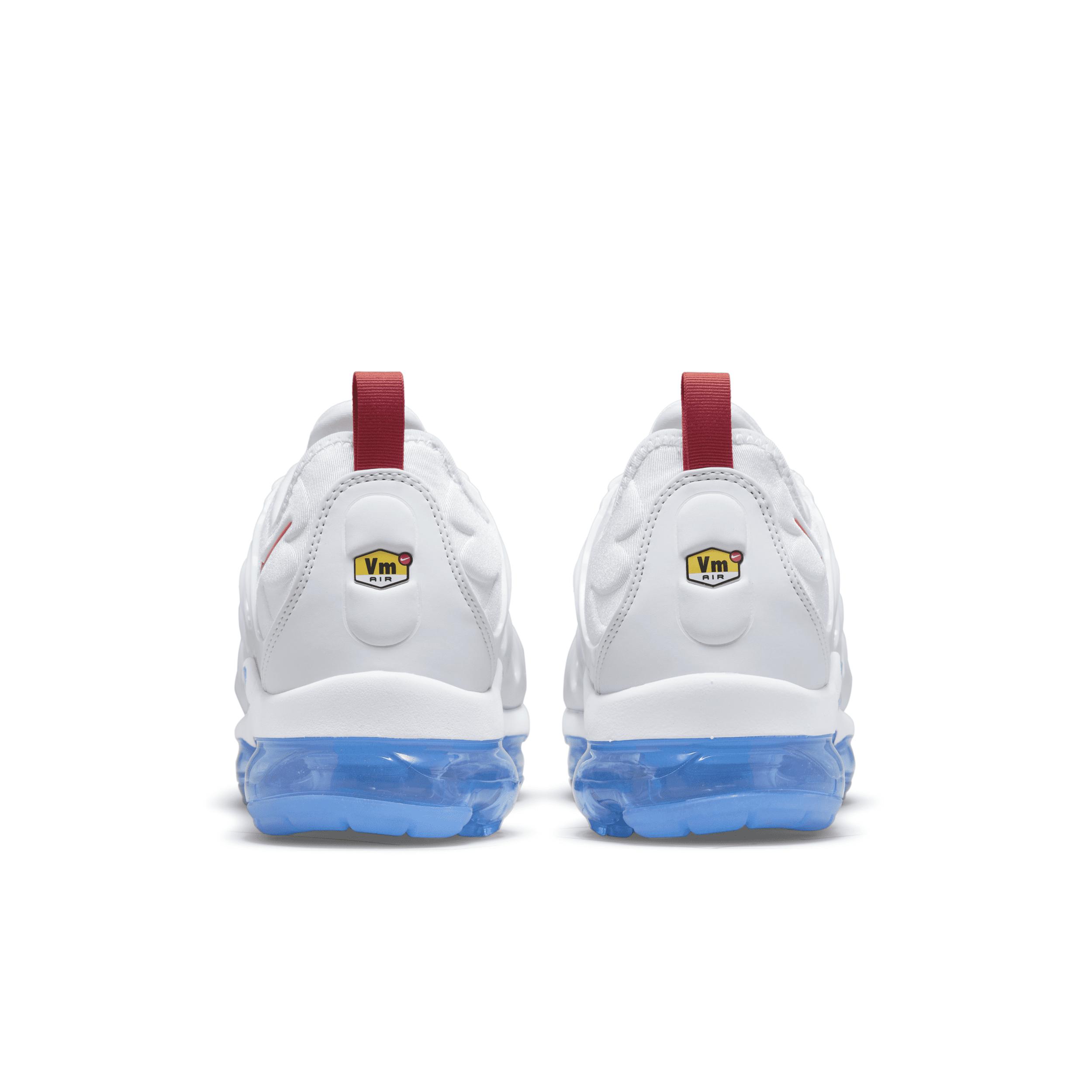Nike Air Vapormax Plus Shoes In White, in Blue for Men | Lyst