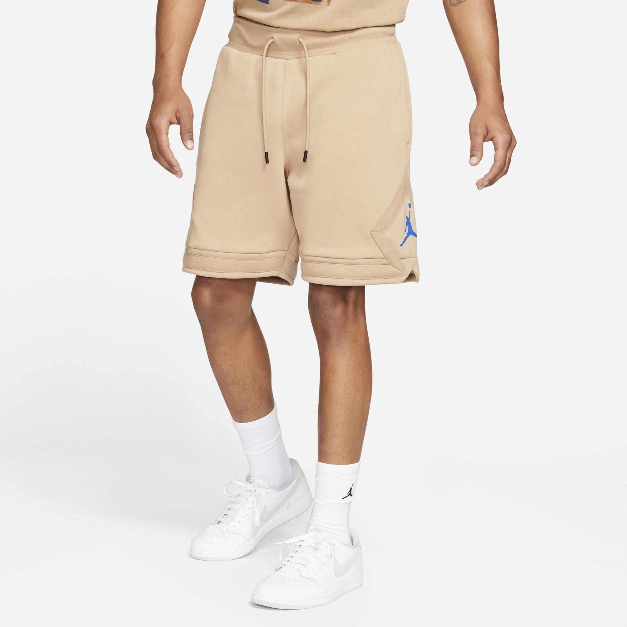 Nike Jordan Essential Fleece Diamond Shorts in Natural for Men | Lyst UK