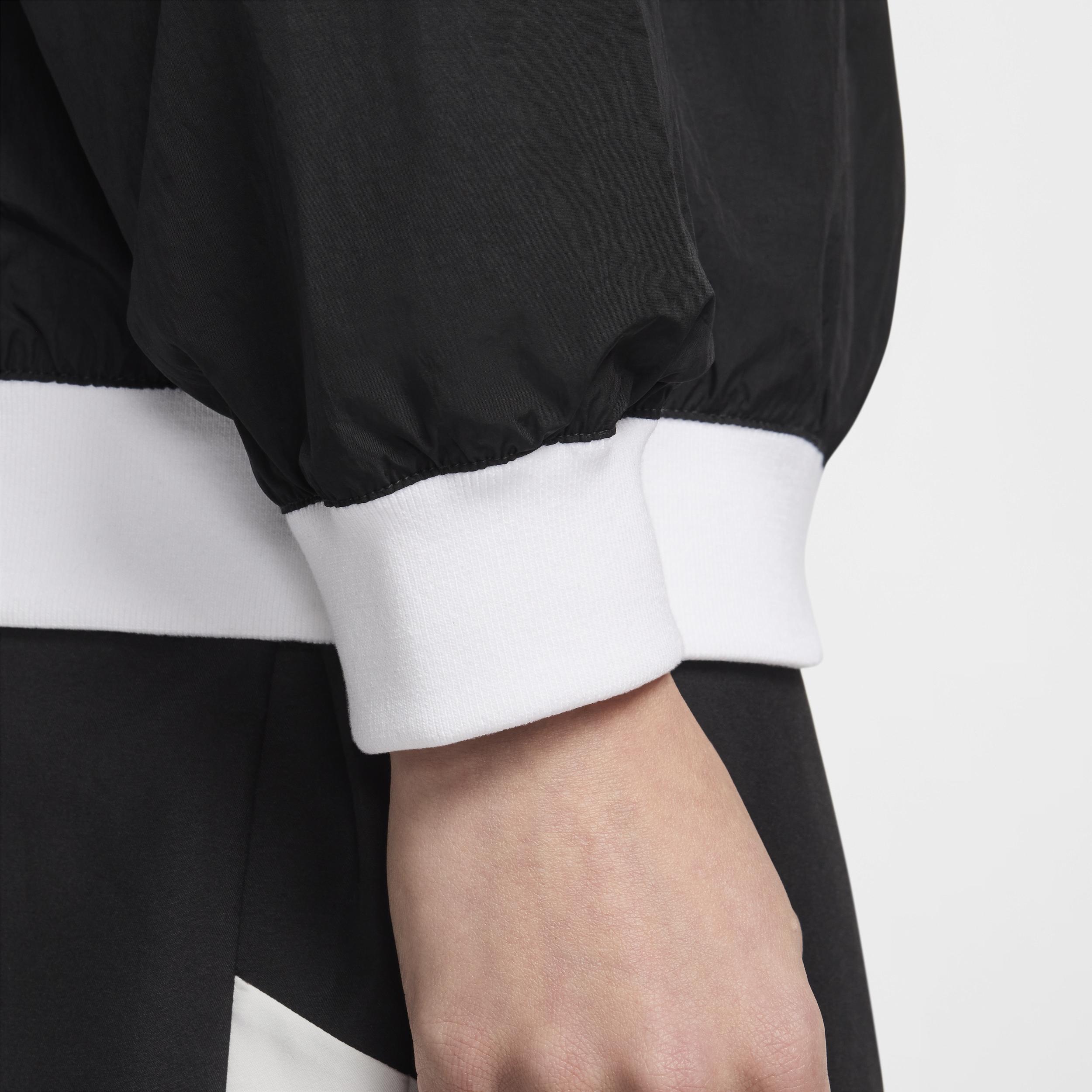 Nike Sportswear Essential Loose Uv Woven Long-Sleeve V-Neck Top in